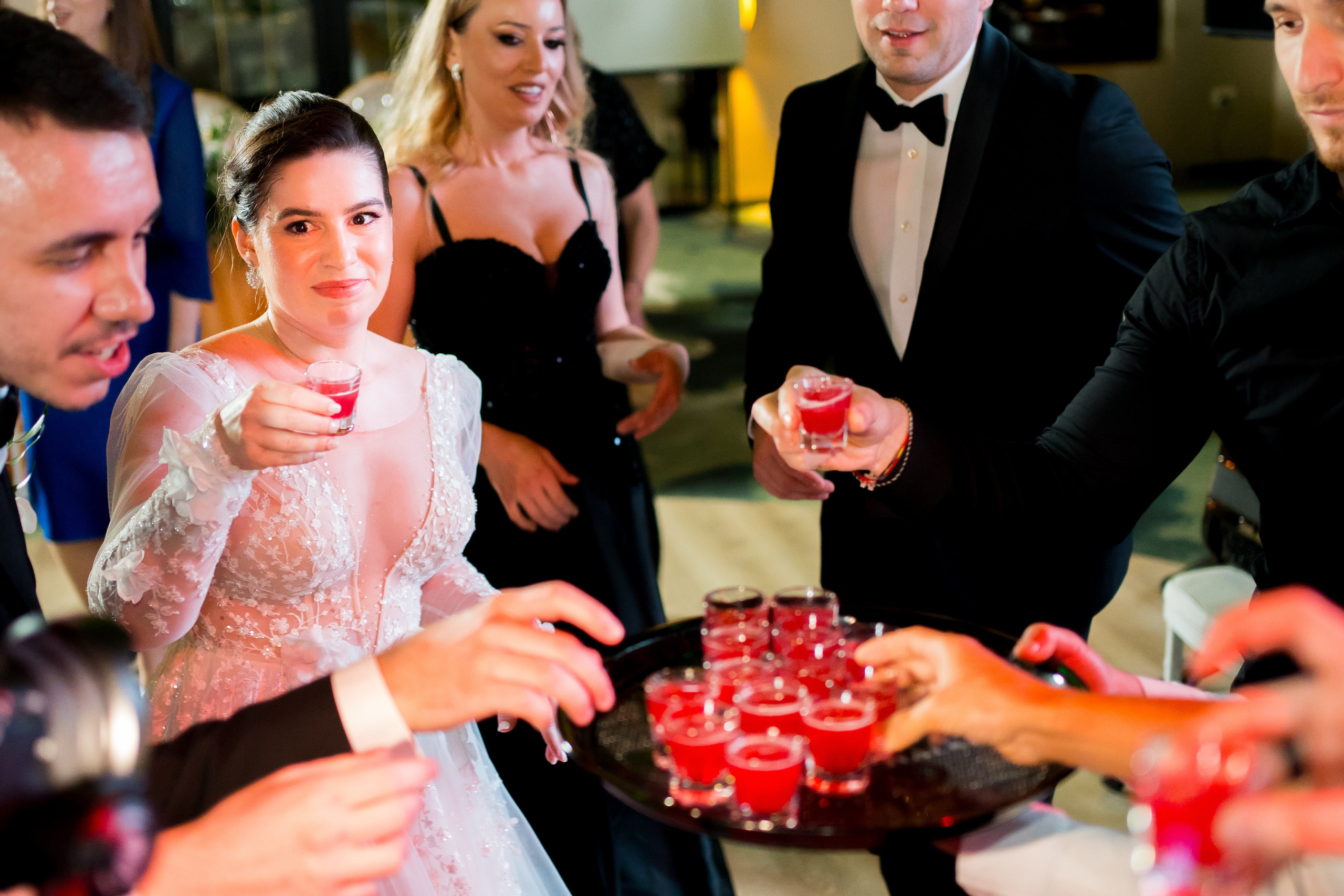 PARTY. Gabriel Florea — Fotograf nuntă București