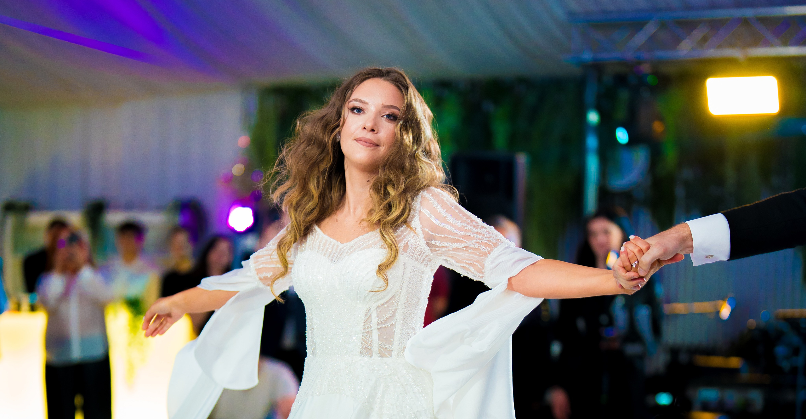 PARTY. Gabriel Florea — Fotograf nuntă București