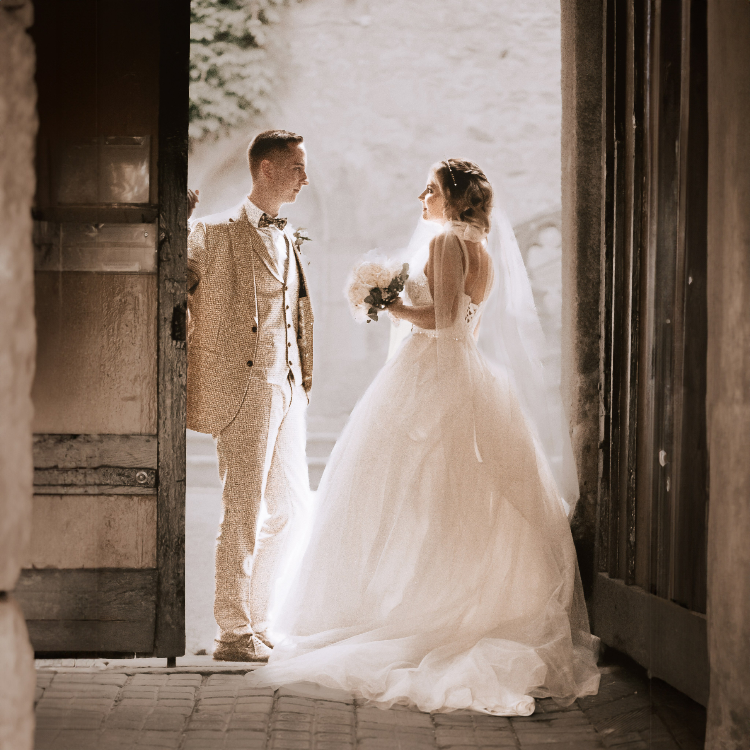 Sveta & Jona. GoldenHourStory