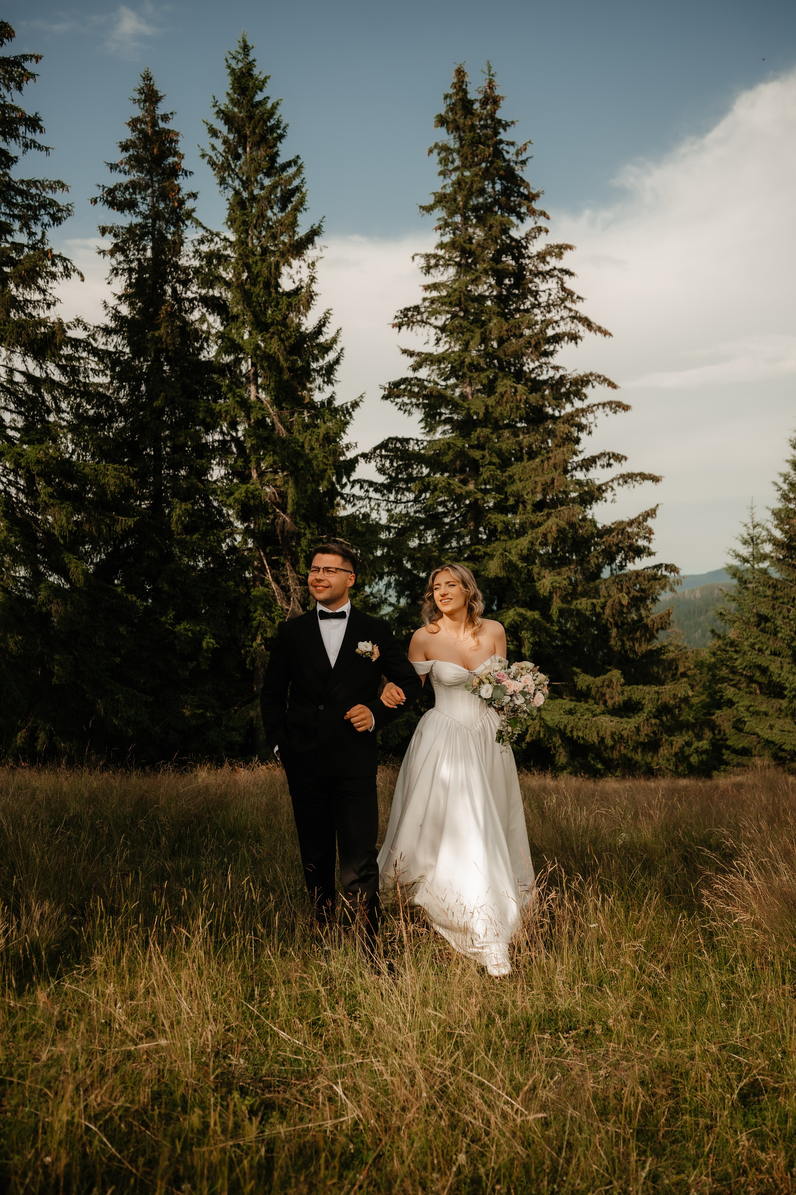 🤎 G a b r i e l a & C o s t i n - Wedding Day Preview. Wedding & Family Photographer