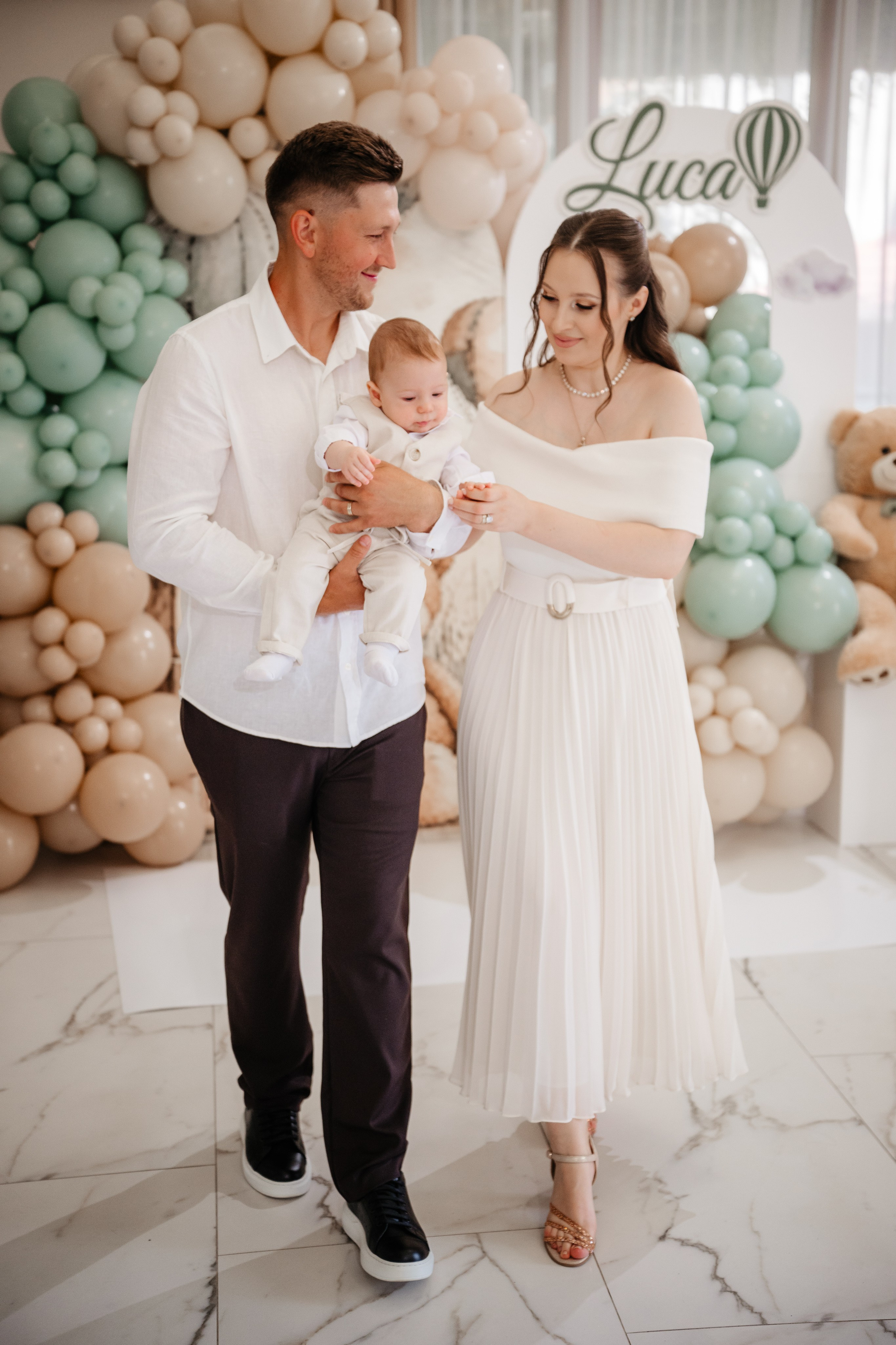 🤎 L u c a - Taina Botezului Preview. Wedding & Family Photographer