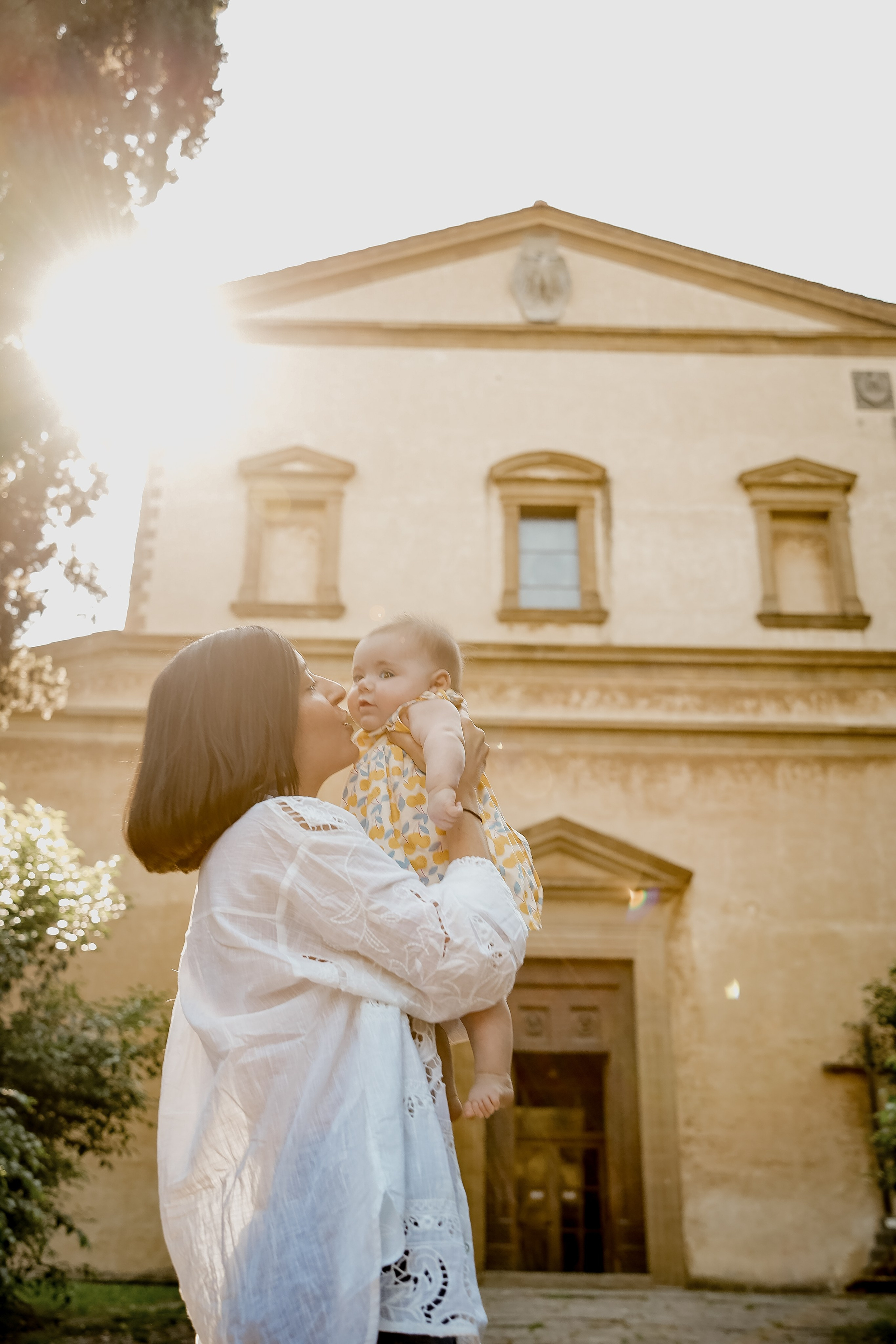 Sarah & Clementina. Wedding Photographer in Italy