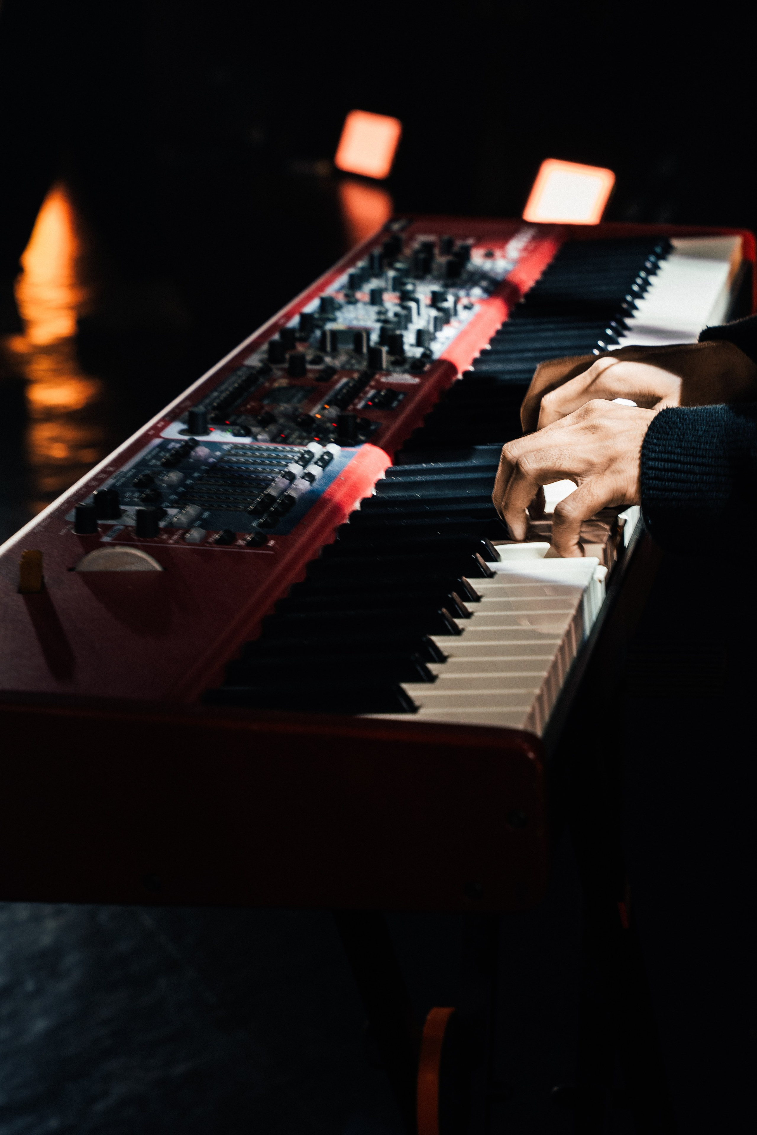 RAUF and FAIK. Фотограф В Гуанчжоу и Шэньчжэнь Андрей Лопатин