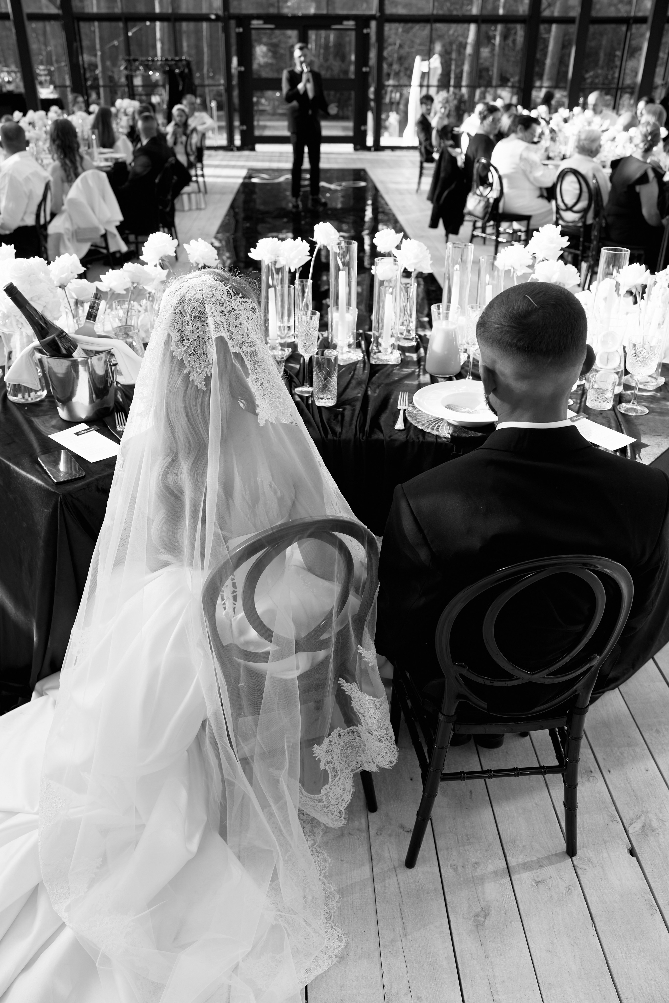 Natalia & Roman. Dworek przy lesie. Fotograf ślubny i rodzinny w Krakowie Yana Klymova