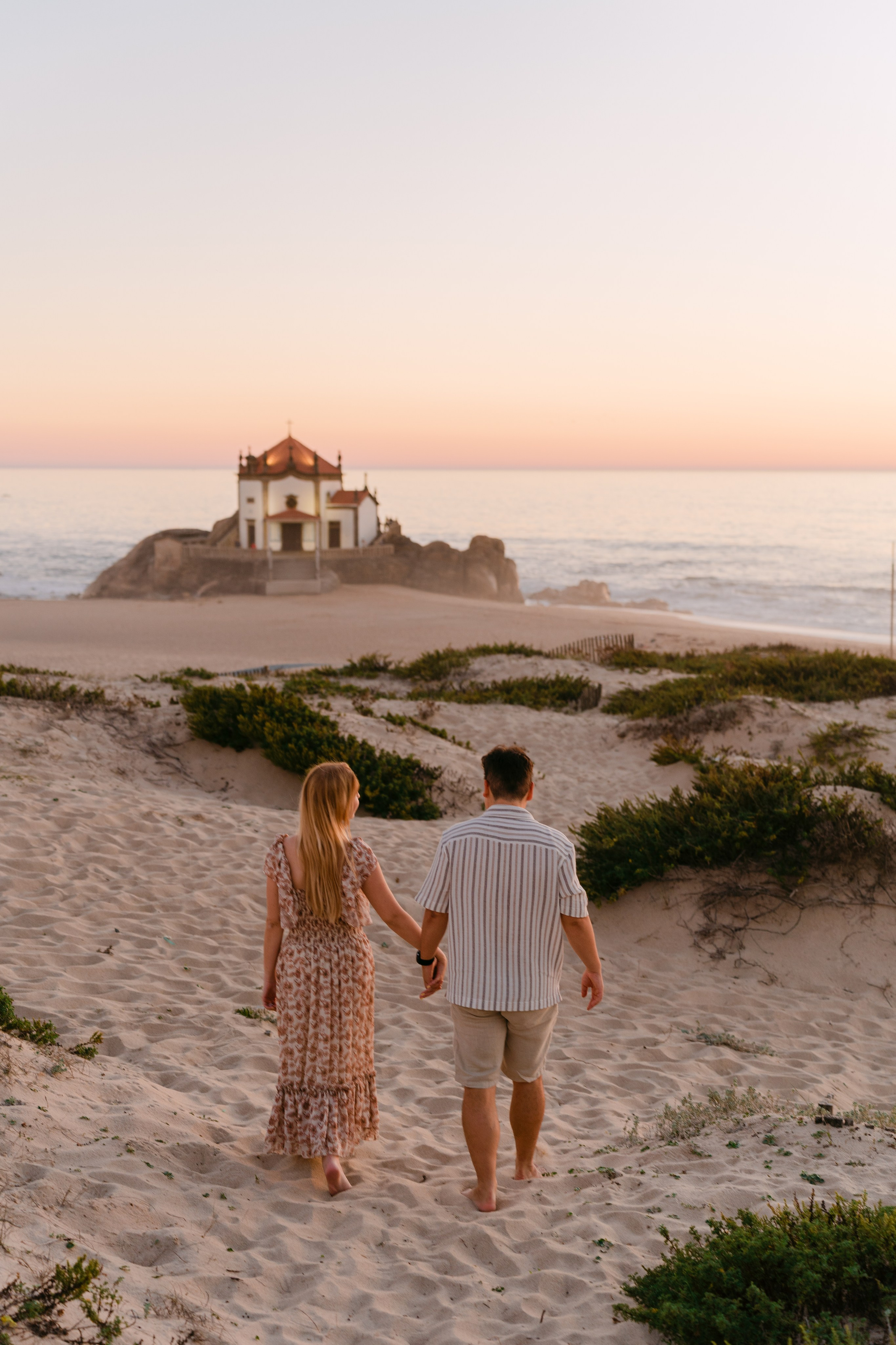 Wedding Proposal at Senhor da Pedra. Wedding & destination wedding photographer in Porto, Portugal — Davi Valente | Lisbon, Douro Valley, Rome, Tuscany & Lake Como