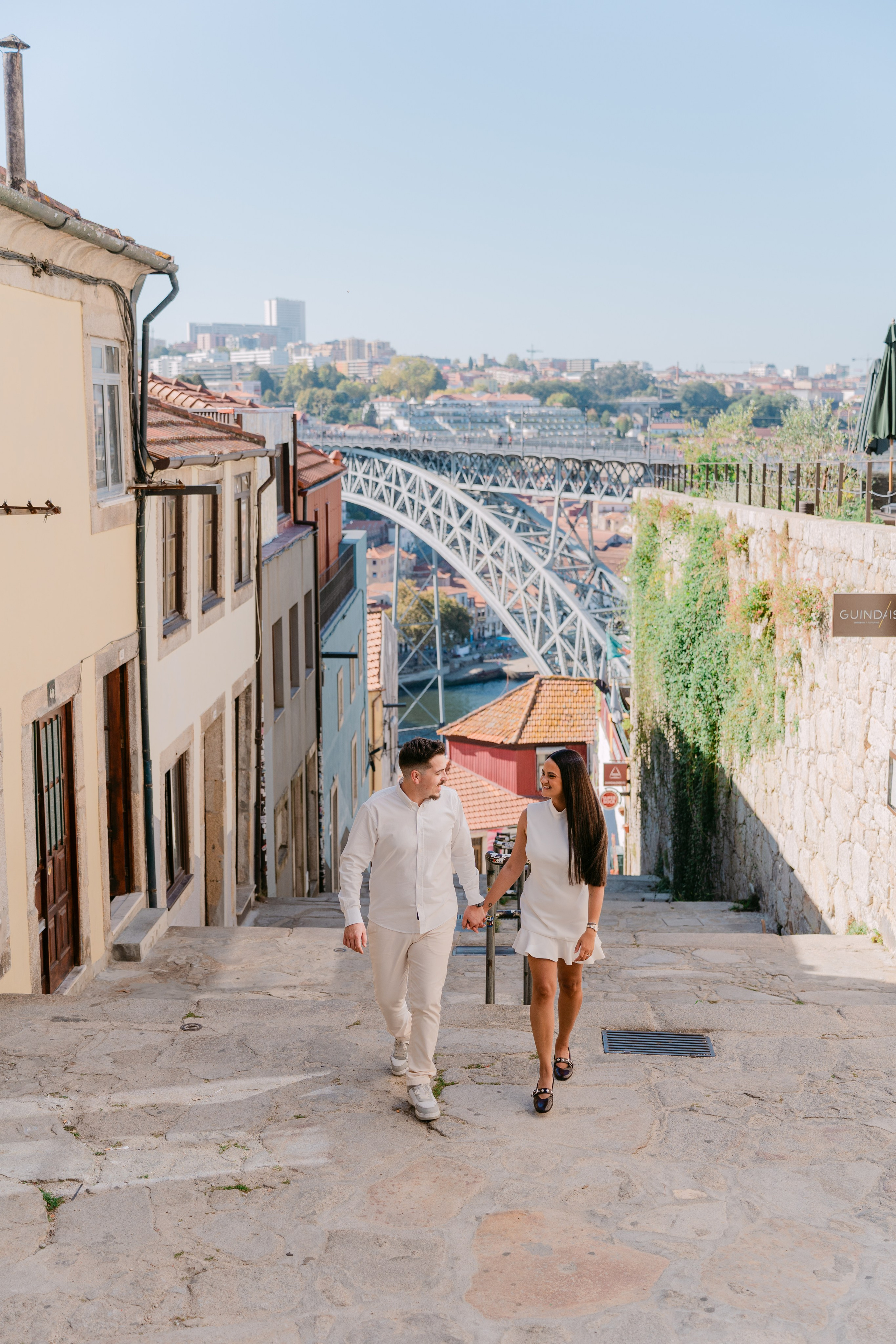 Bruna e Rui — Pre wedding in Porto. Wedding & destination wedding photographer in Porto, Portugal — Davi Valente | Lisbon, Douro Valley, Rome, Tuscany & Lake Como