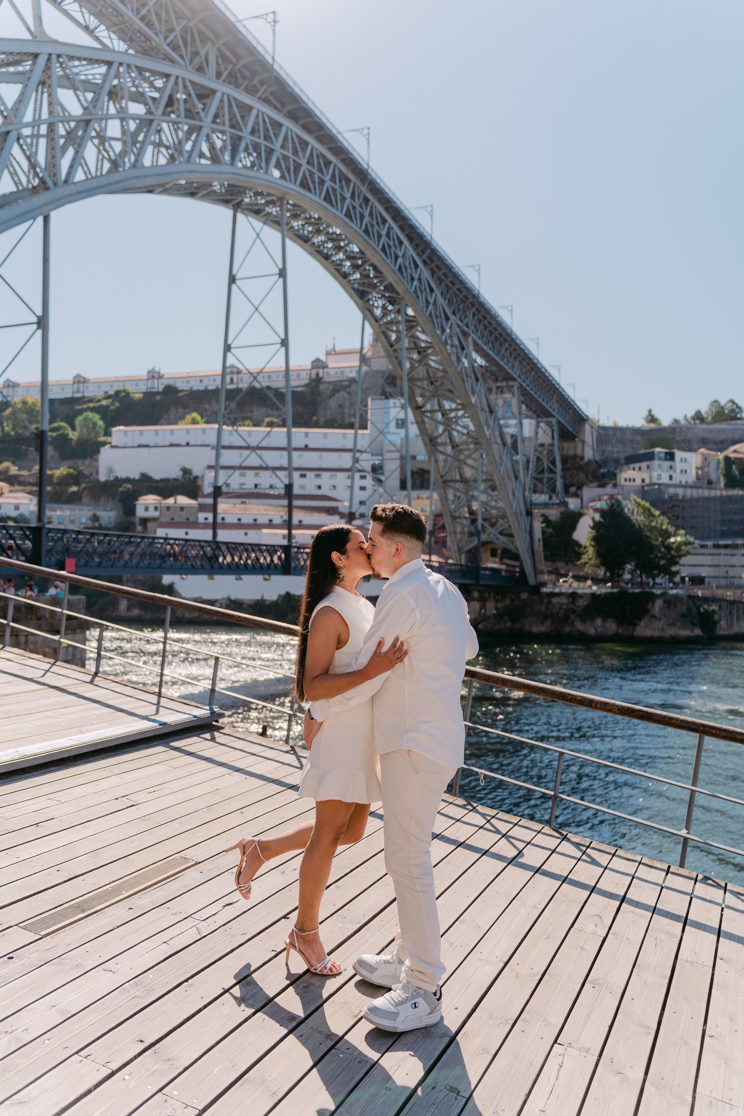 Bruna e Rui — Pre wedding in Porto. Wedding & destination wedding photographer in Porto, Portugal — Davi Valente | Lisbon, Douro Valley, Rome, Tuscany & Lake Como