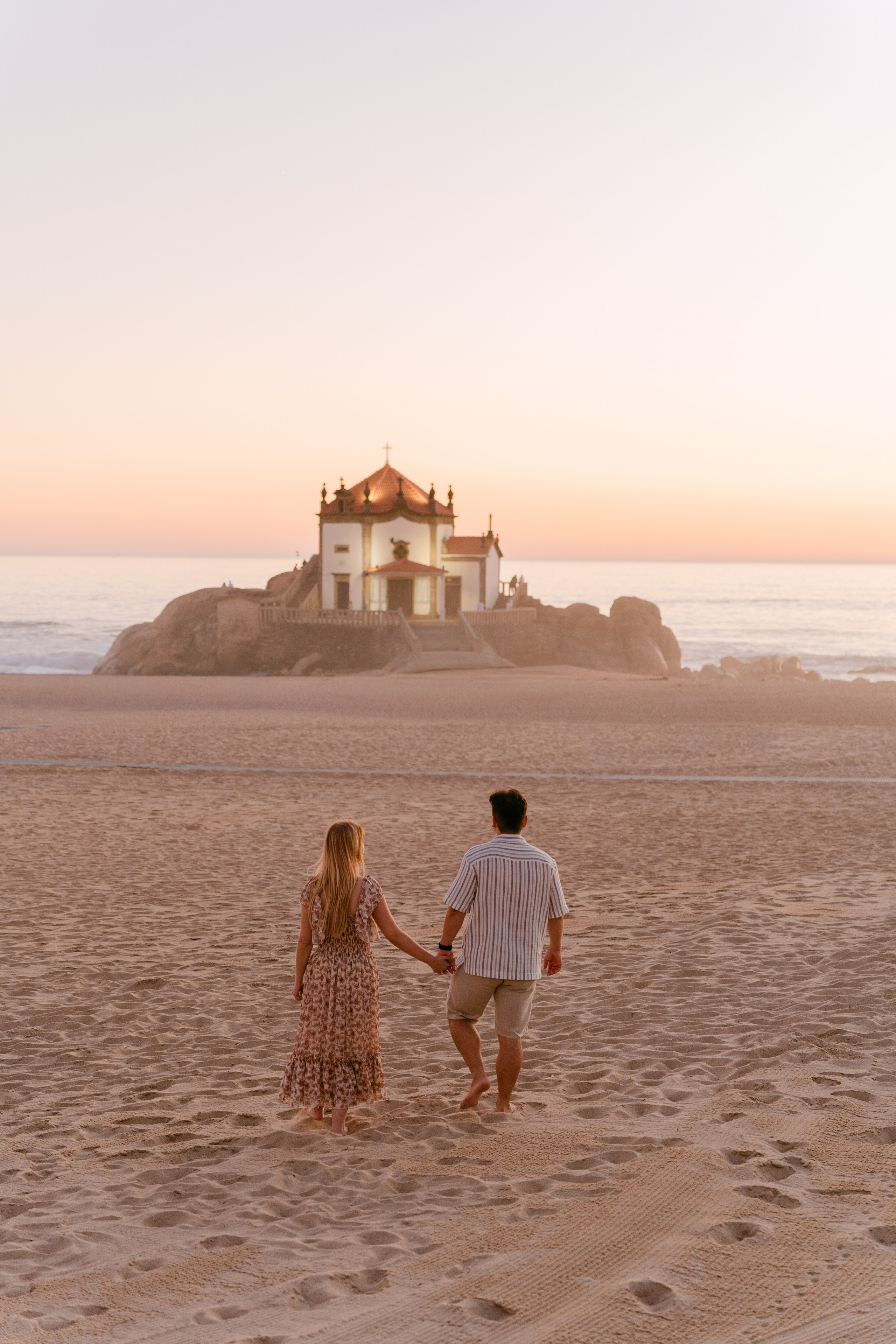 Wedding Proposal at Senhor da Pedra. Wedding & destination wedding photographer in Porto, Portugal — Davi Valente | Lisbon, Douro Valley, Rome, Tuscany & Lake Como