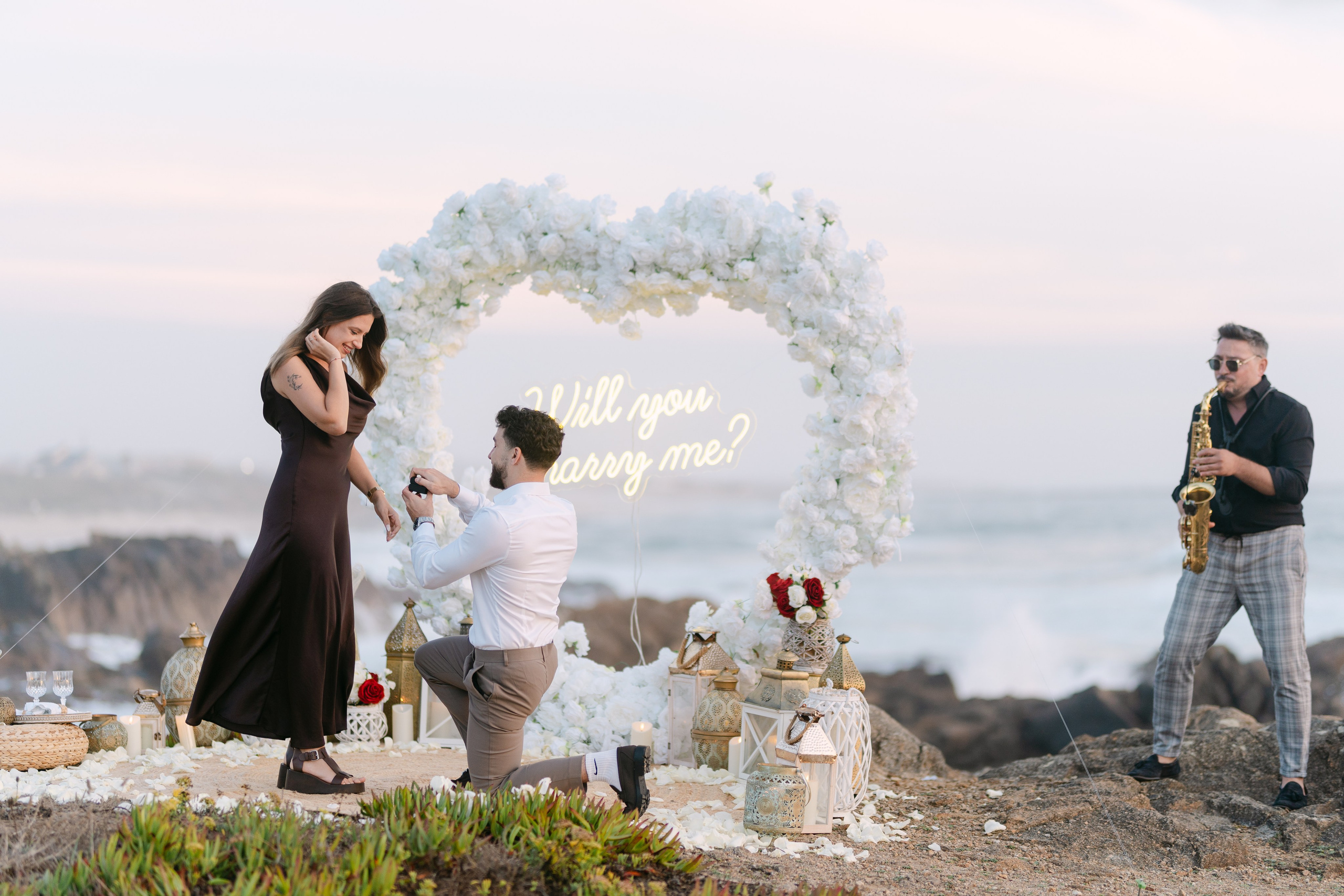 Wedding Proposal at the Beach. Davi Valente