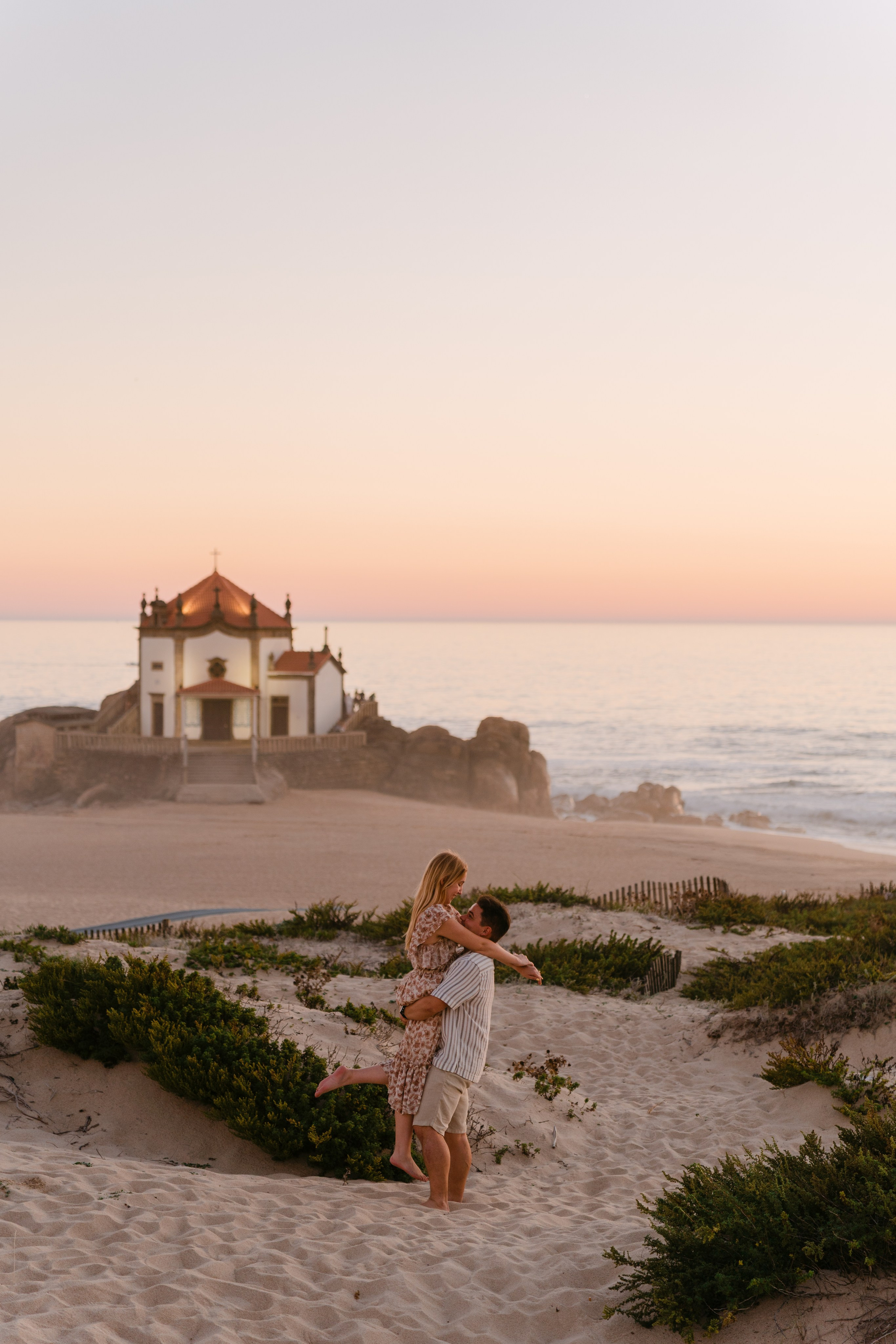 Wedding Proposal at Senhor da Pedra. Wedding & destination wedding photographer in Porto, Portugal — Davi Valente | Lisbon, Douro Valley, Rome, Tuscany & Lake Como
