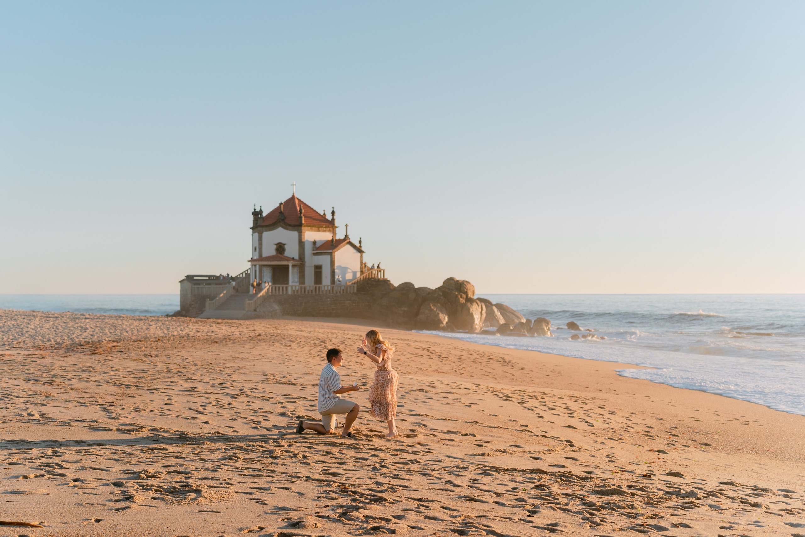 Wedding Proposal at Senhor da Pedra. Wedding & destination wedding photographer in Porto, Portugal — Davi Valente | Lisbon, Douro Valley, Rome, Tuscany & Lake Como