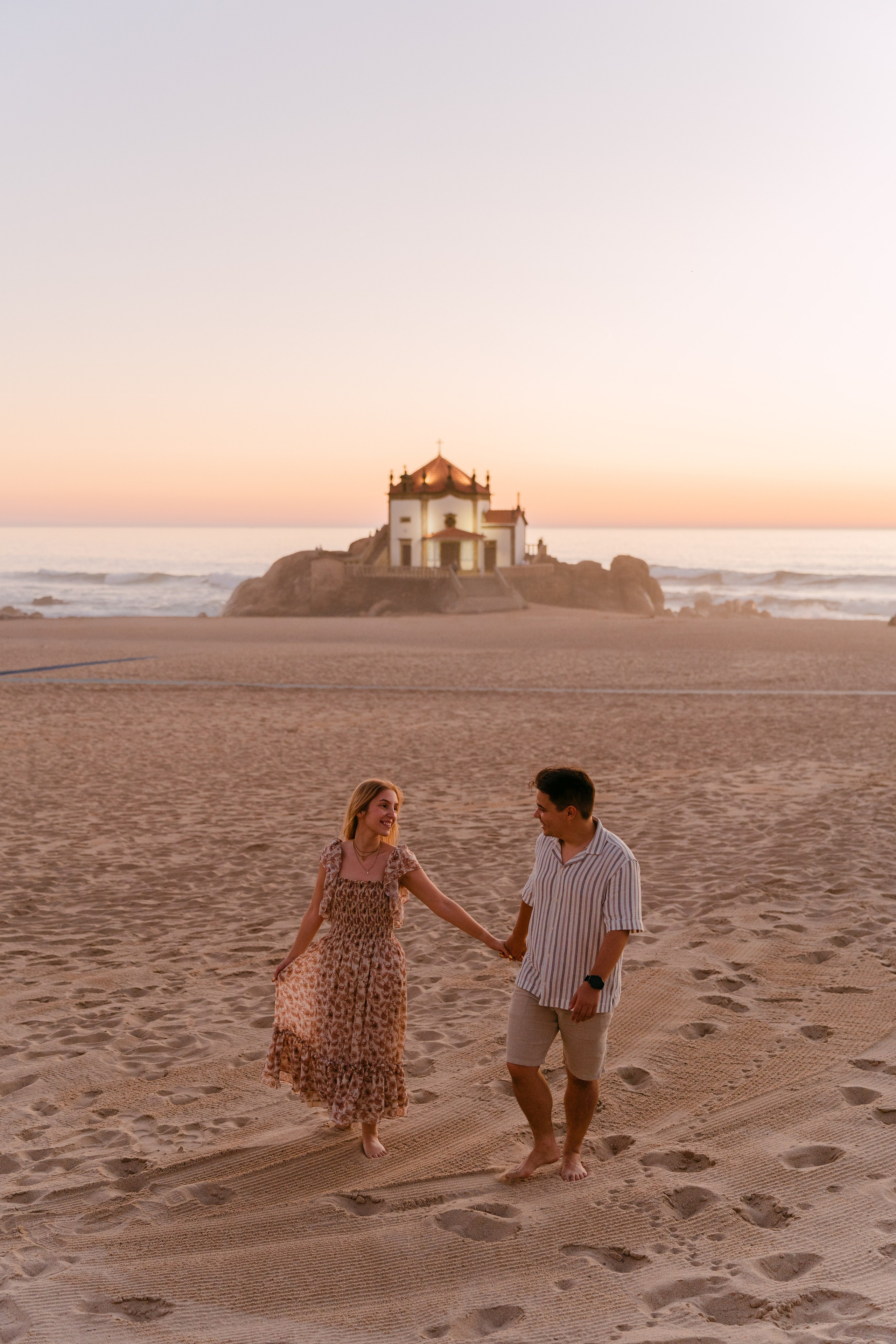 Wedding Proposal at Senhor da Pedra. Wedding & destination wedding photographer in Porto, Portugal — Davi Valente | Lisbon, Douro Valley, Rome, Tuscany & Lake Como