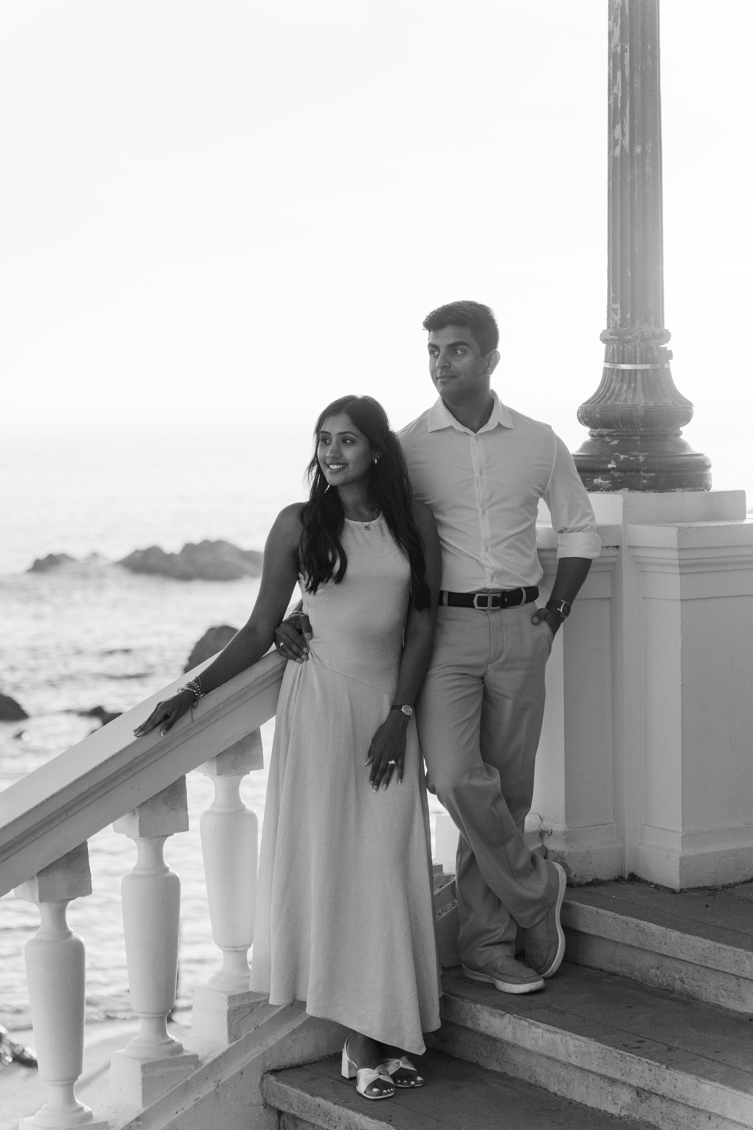 Wedding proposal at Praia do Molhe. Fotógrafo de casamentos e destination wedding no Porto, Portugal — Davi Valente | Lisboa, Douro, Roma e Lago de Como