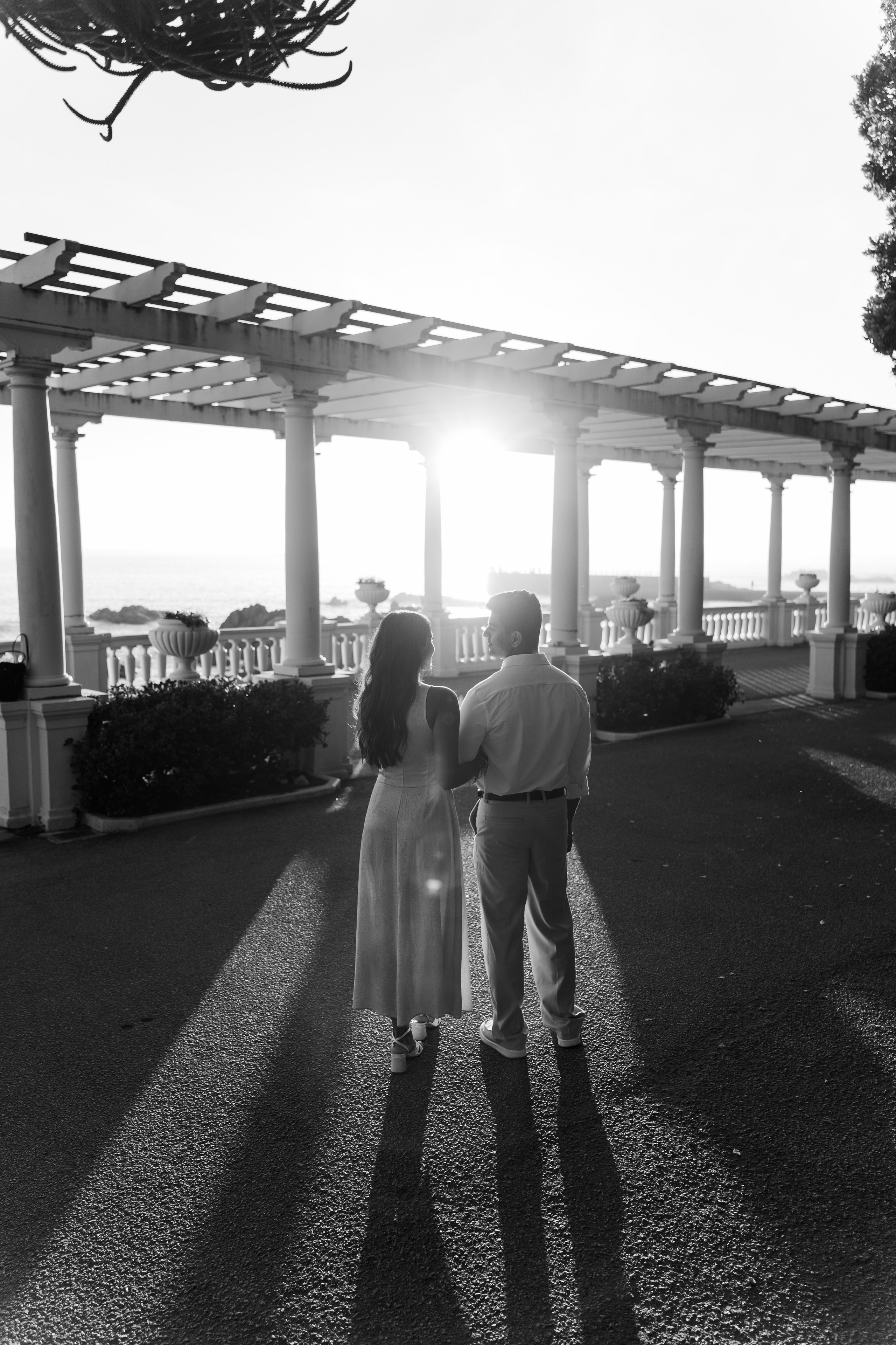 Wedding proposal at Praia do Molhe. Fotógrafo de casamentos e destination wedding no Porto, Portugal — Davi Valente | Lisboa, Douro, Roma e Lago de Como