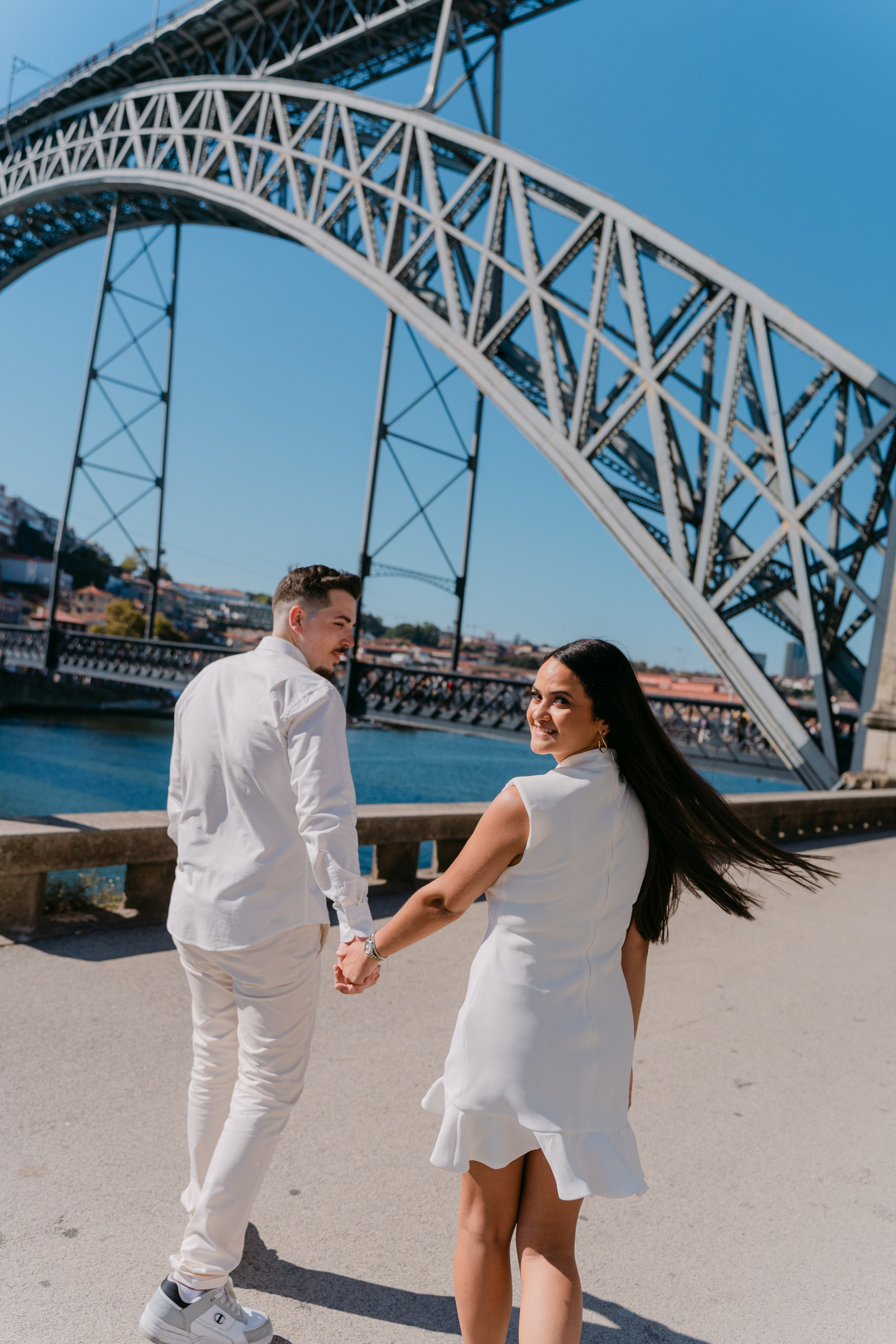 Bruna e Rui — Pre wedding in Porto. Wedding & destination wedding photographer in Porto, Portugal — Davi Valente | Lisbon, Douro Valley, Rome, Tuscany & Lake Como