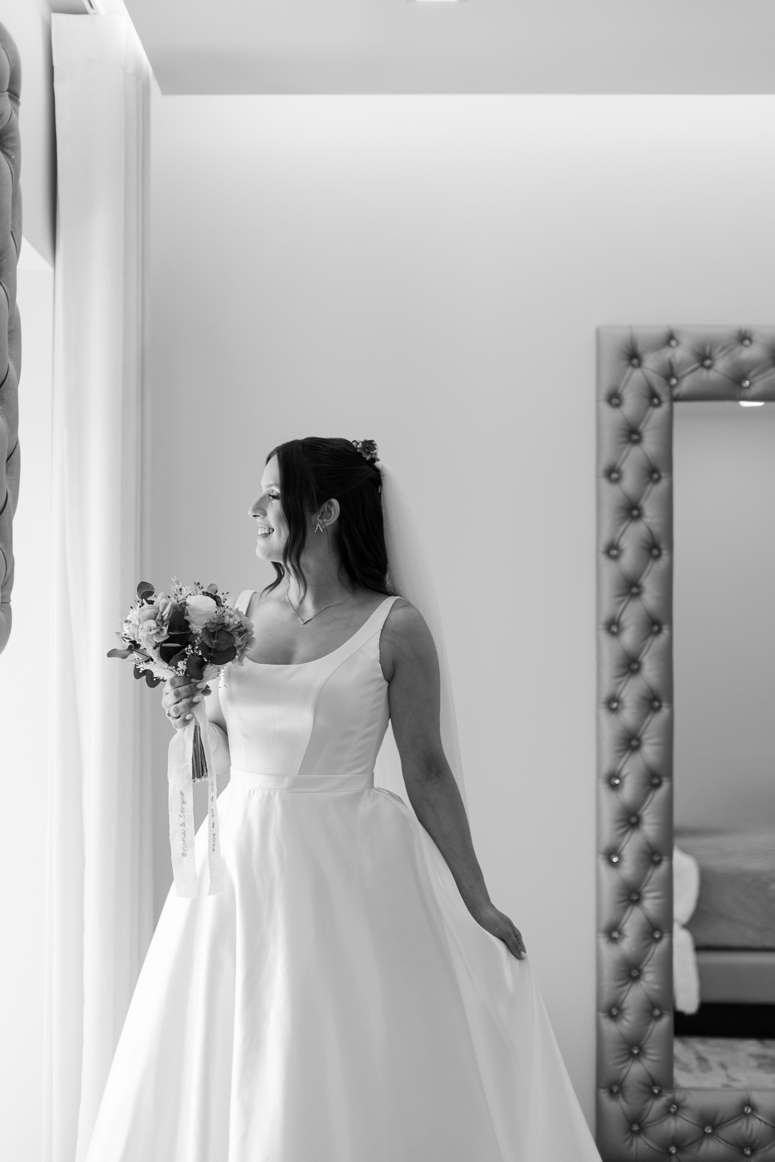 Bruna & Sergio — Porto, Portugal. Wedding & destination wedding photographer in Porto, Portugal — Davi Valente | Lisbon, Douro Valley, Rome, Tuscany & Lake Como