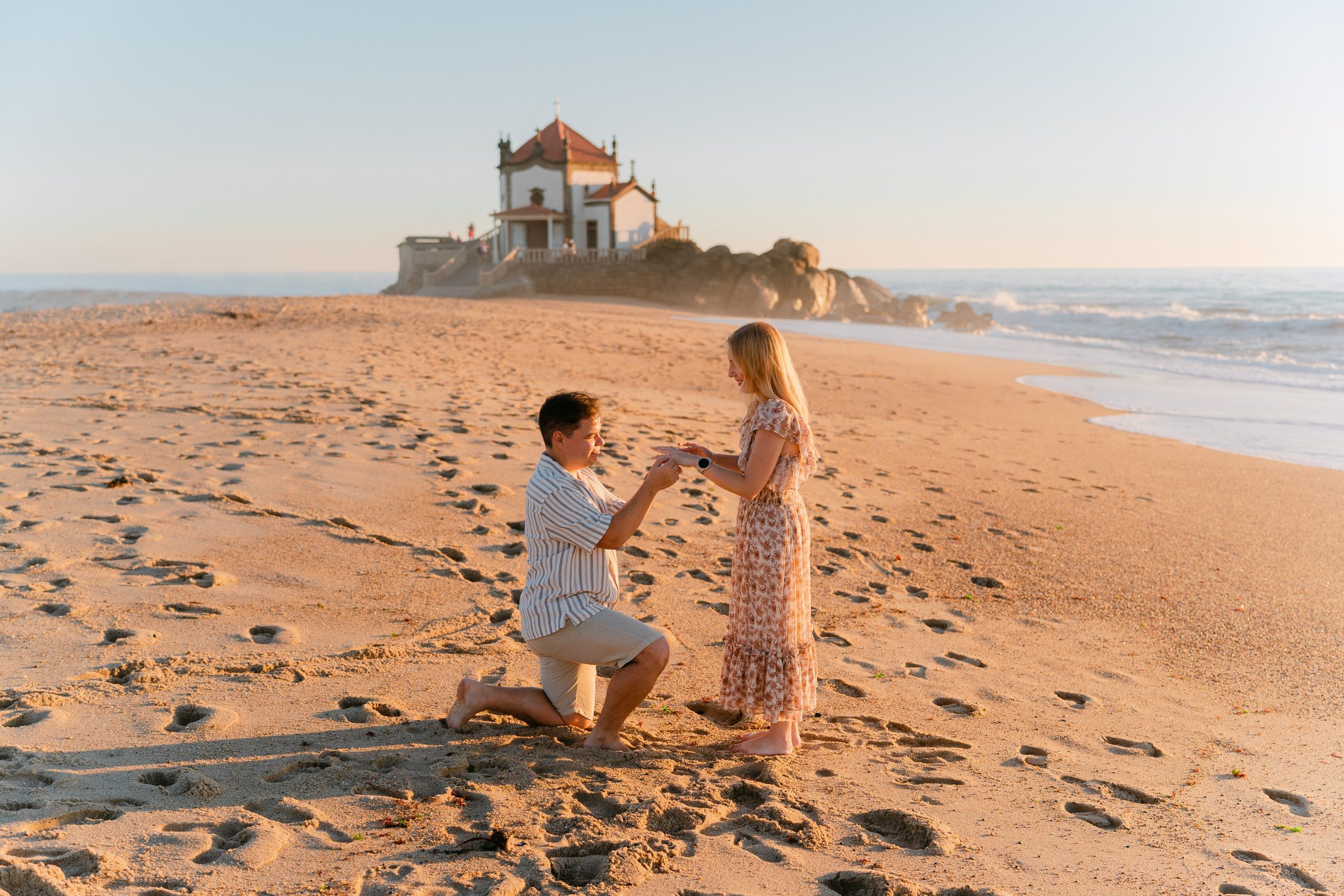 Wedding Proposal at Senhor da Pedra. Wedding & destination wedding photographer in Porto, Portugal — Davi Valente | Lisbon, Douro Valley, Rome, Tuscany & Lake Como