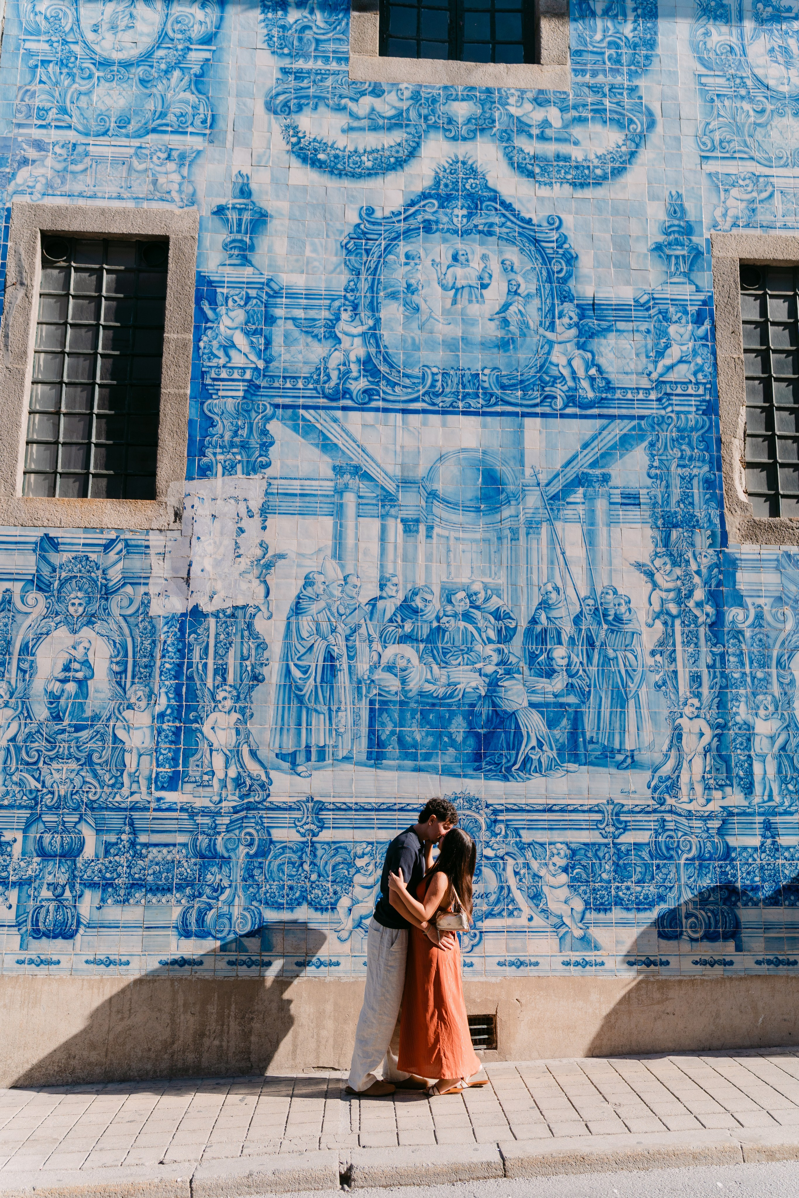 Photoshoot in Porto. Wedding & destination wedding photographer in Porto, Portugal — Davi Valente | Lisbon, Douro Valley, Rome, Tuscany & Lake Como
