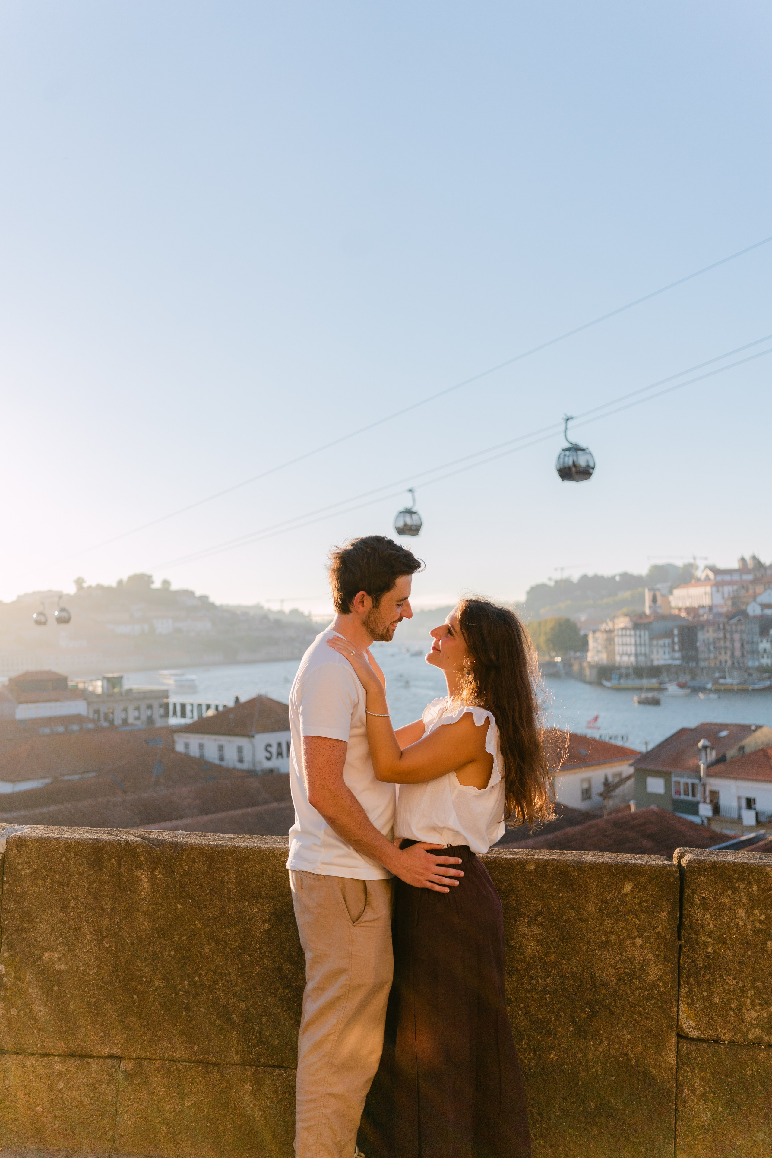 Wedding Proposal in Porto. Wedding & destination wedding photographer in Porto, Portugal — Davi Valente | Lisbon, Douro Valley, Rome, Tuscany & Lake Como