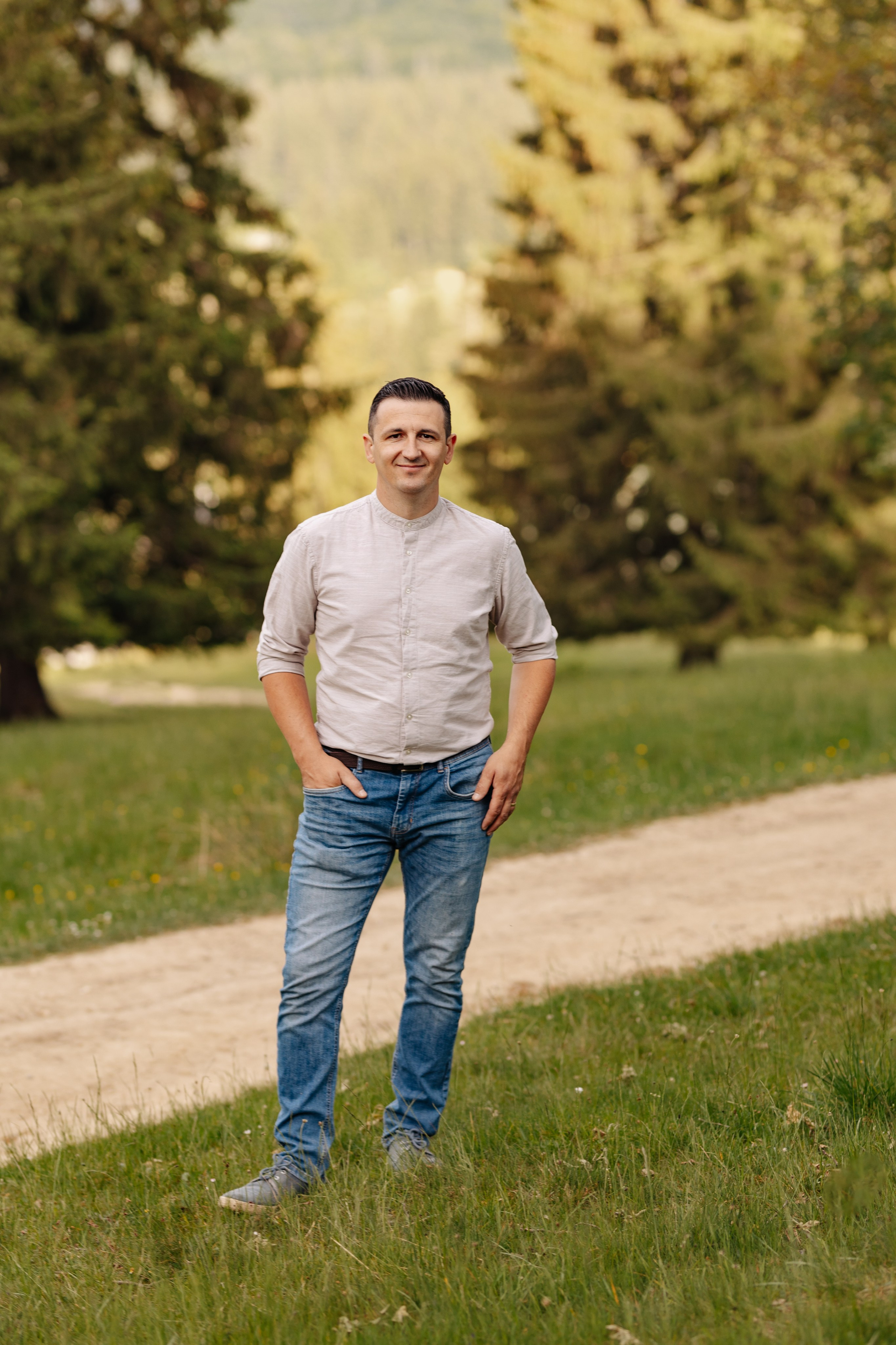 Familia Hudea. Cristina Andronache fotograf Brașov fotograf de familie fotograf de nunta Brașov