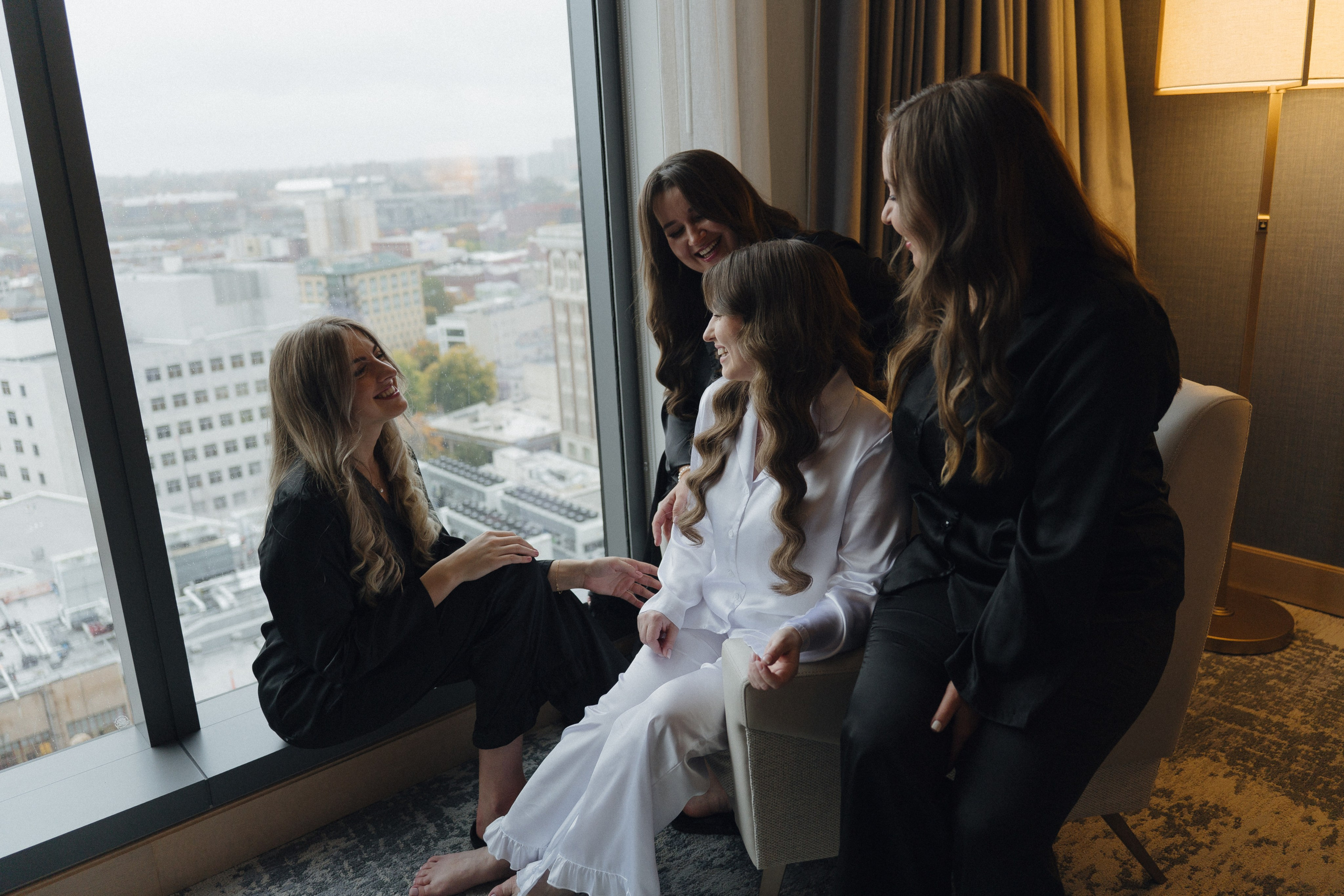 Jenny & Andries. Wedding, family and portrait photographer in Portland