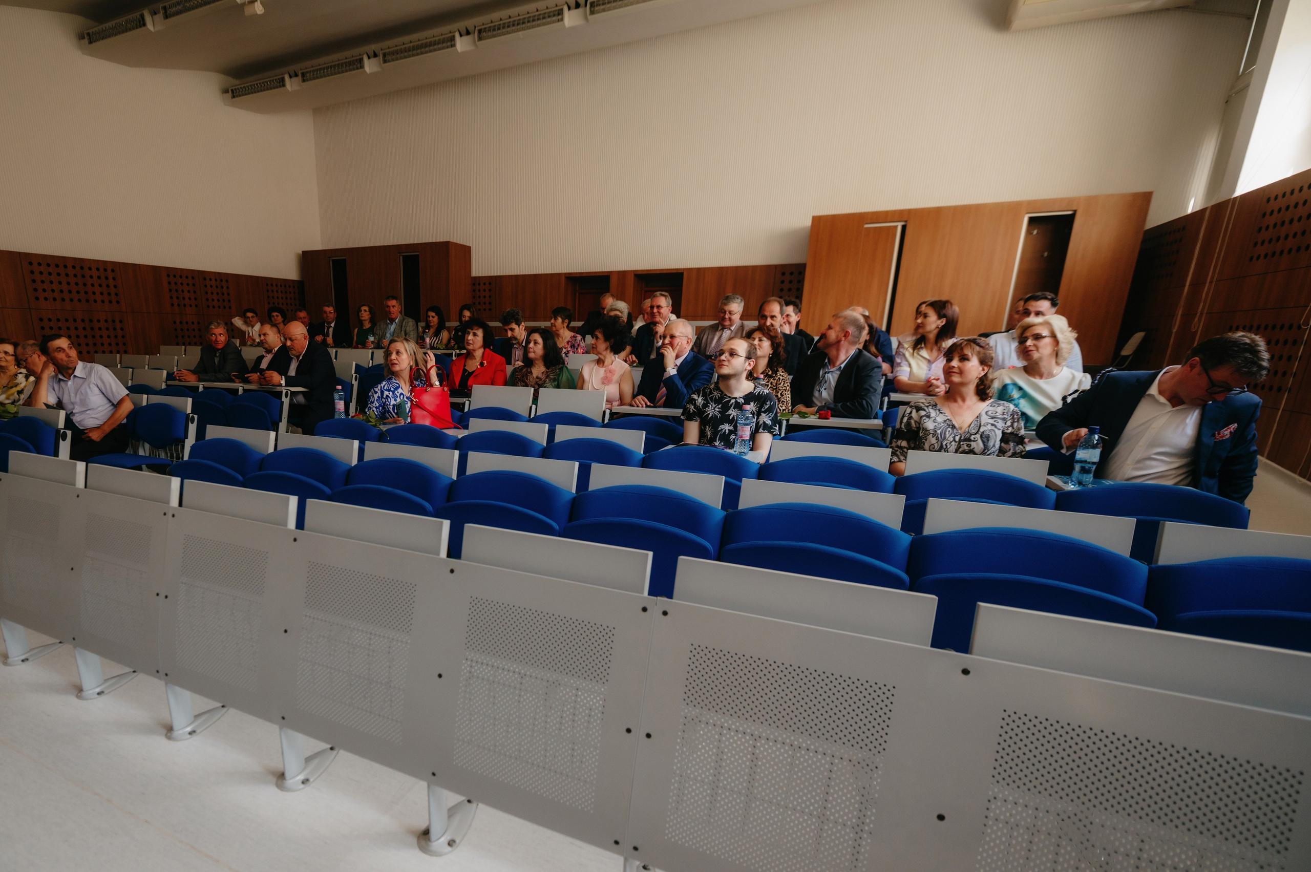 Medicina Veterinara — dupa 30 de ani…. Laurentiu Stefan StoryTeller