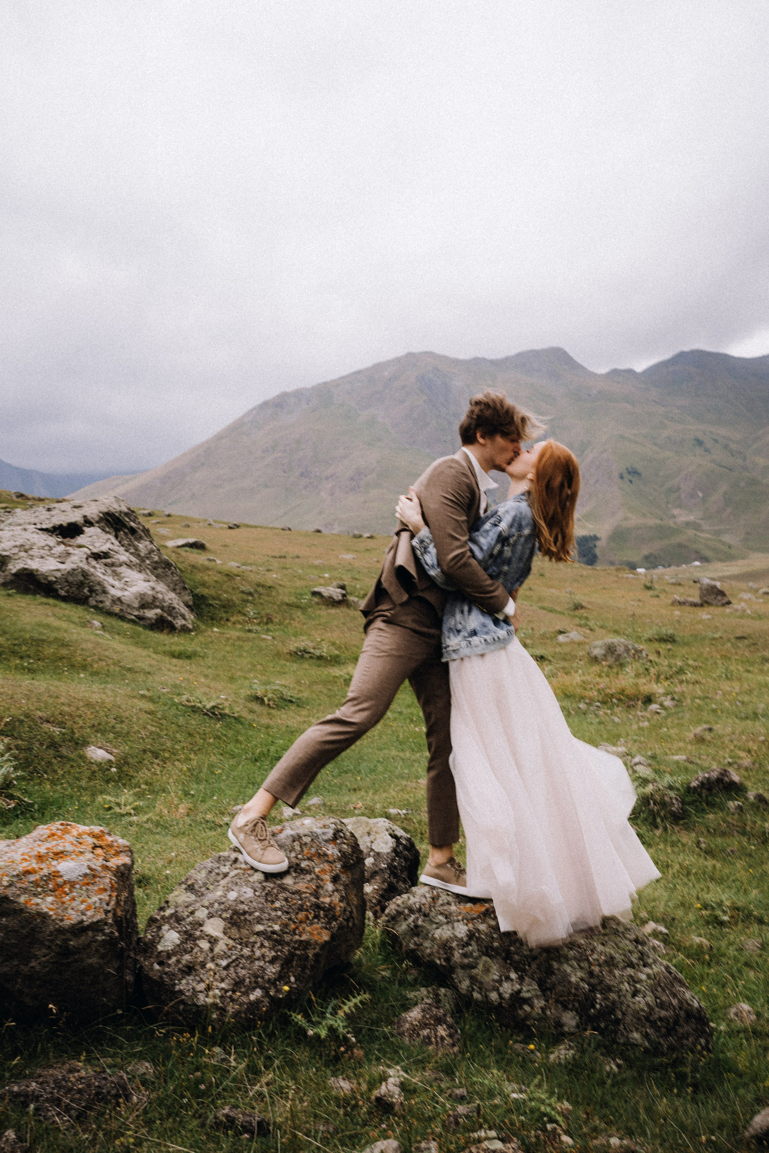 Kazbegi, September. Ilya & Galina. Дарья Филькова — фотограф и видеограф в Тбилиси, Грузия