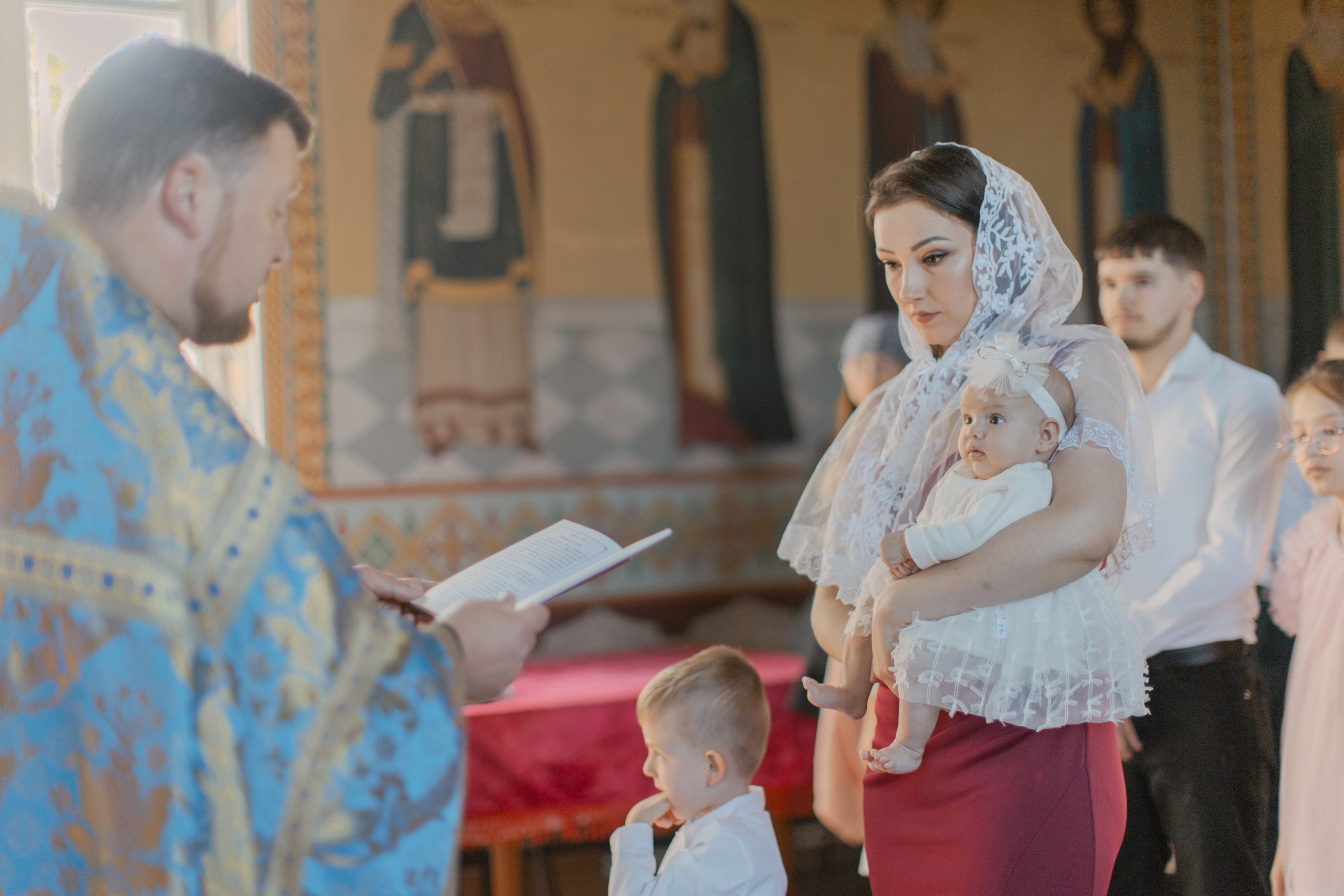 Botez Biserica din Durlesti. Fotograf Moldova | Fotograf Chișinău | Fotograf de familie Chișinău |Fotograf Botez | Fotograf Însărcinate Moldova | Fotograf Neworn
