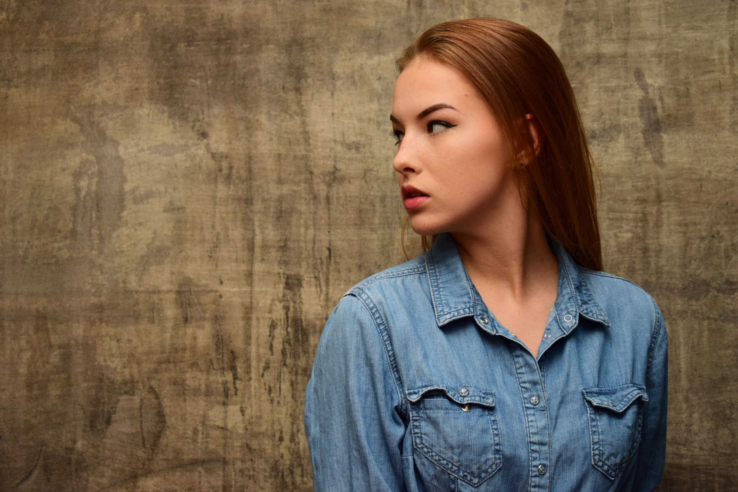 Games with lights (Studio). Photographer Margarita Antonova in Naas, Co Kildare