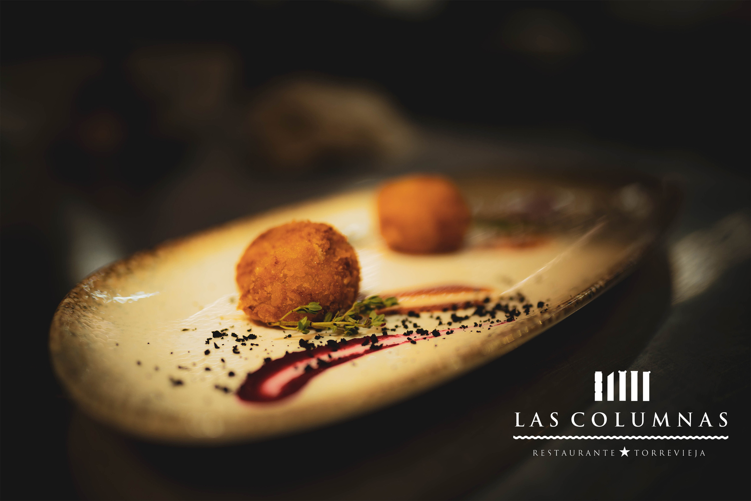 Las Columnas. Baby Beast