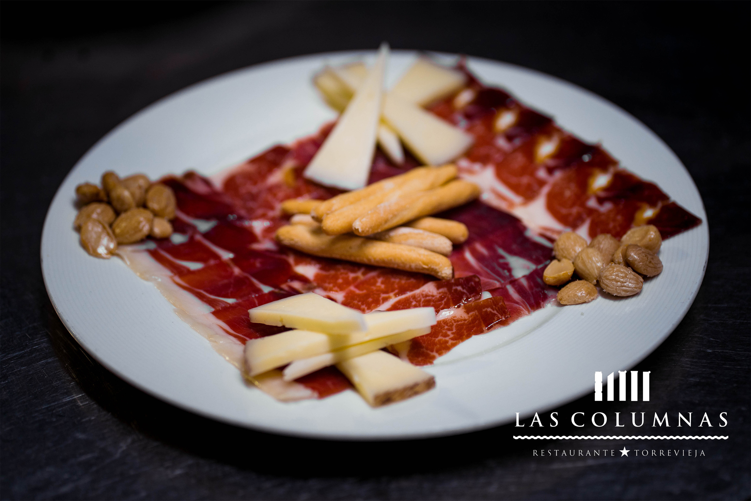 Las Columnas. Baby Beast