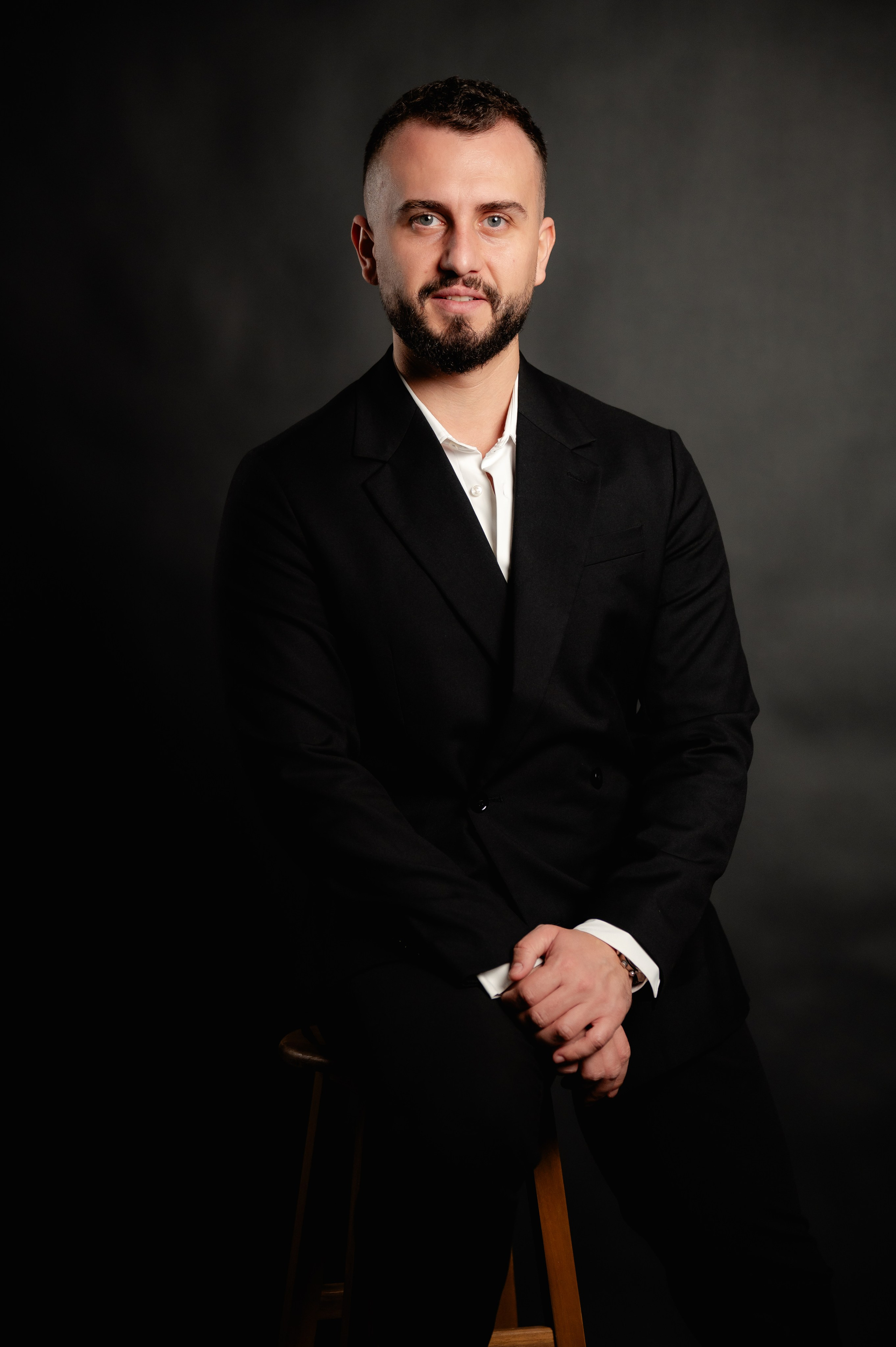 Alex. Andrei Samuel – Fotograf București | Evenimente, Studio, Imobiliare, Produs