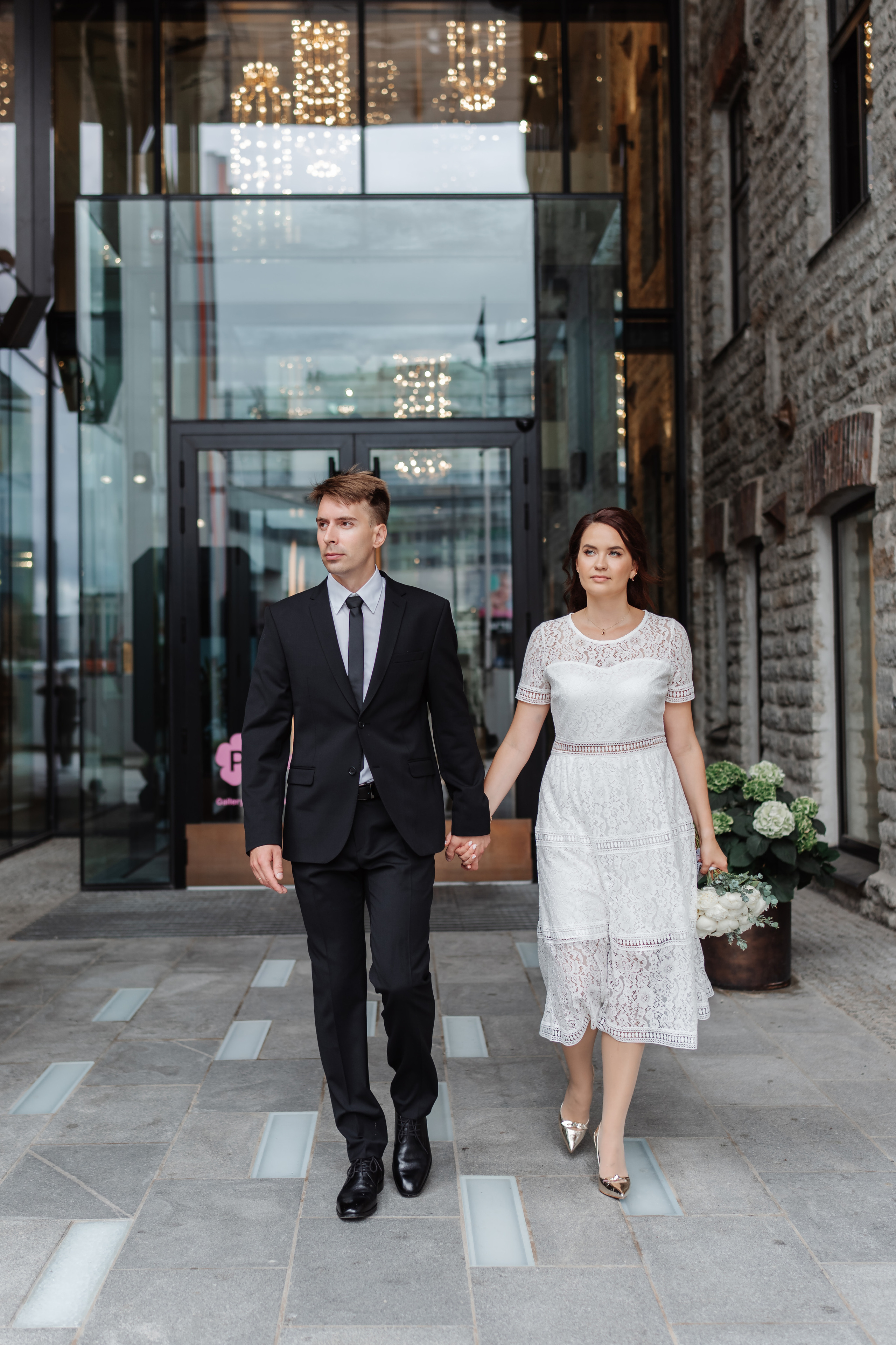 Wedding Photos & Video in Marbella, Lake Como, Tuscany & Cannes – Elegant & Timeless. Wedding Photographer in Marbella, Como, Tuscany, Cannes