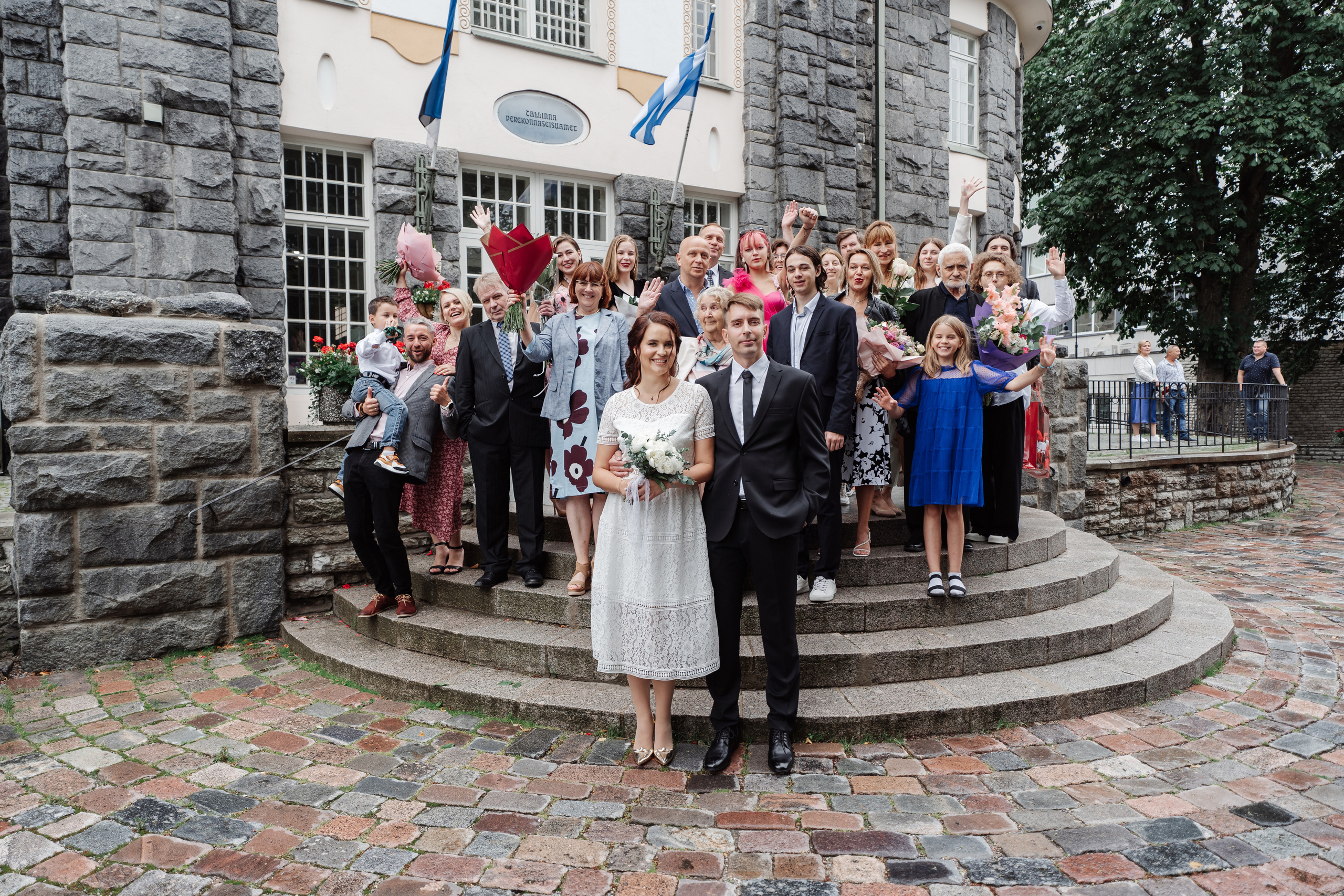 Wedding Photos & Video in Marbella, Lake Como, Tuscany & Cannes – Elegant & Timeless. Wedding Photographer in Marbella, Como, Tuscany, Cannes