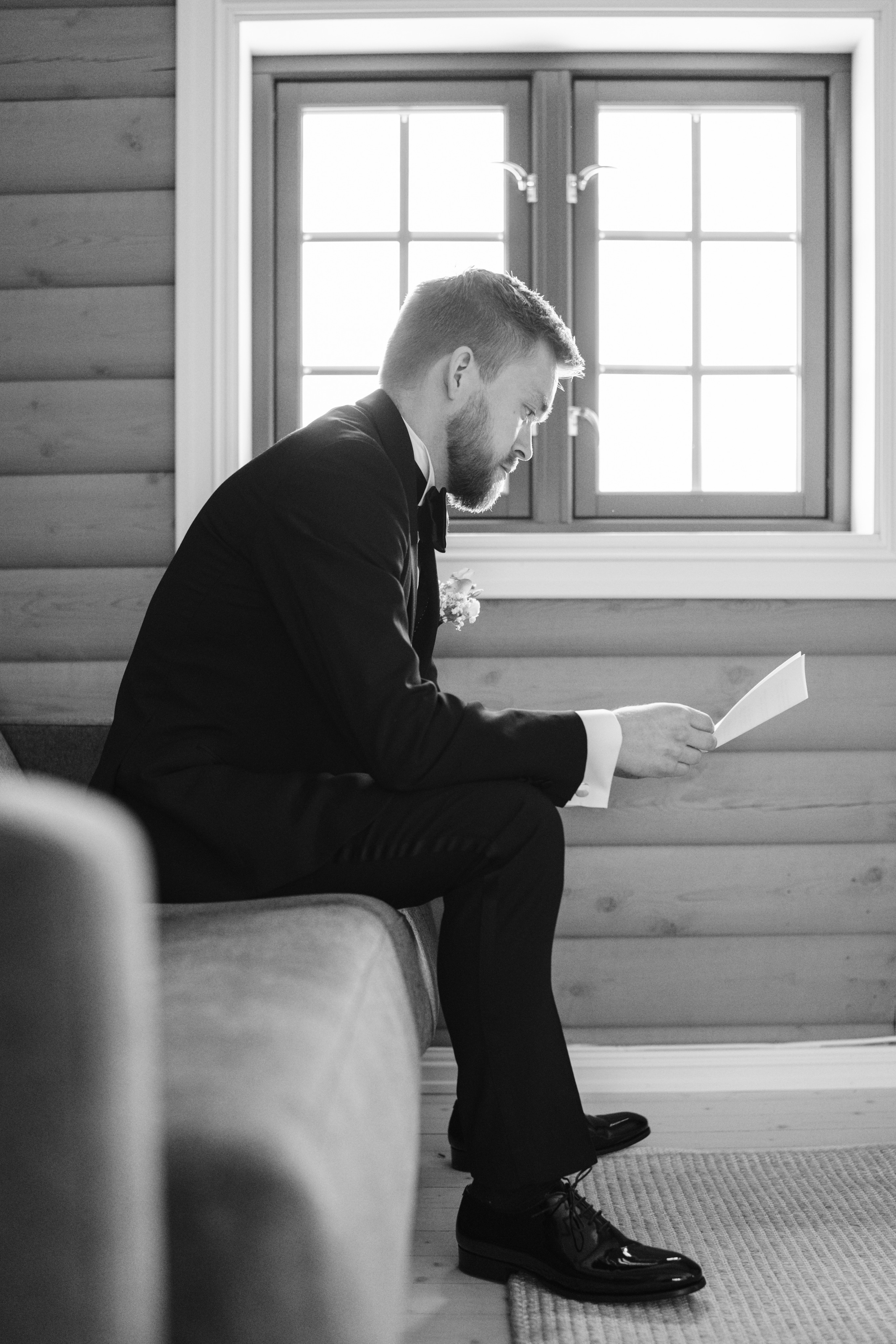 LINE & KRISTIAN. HOME