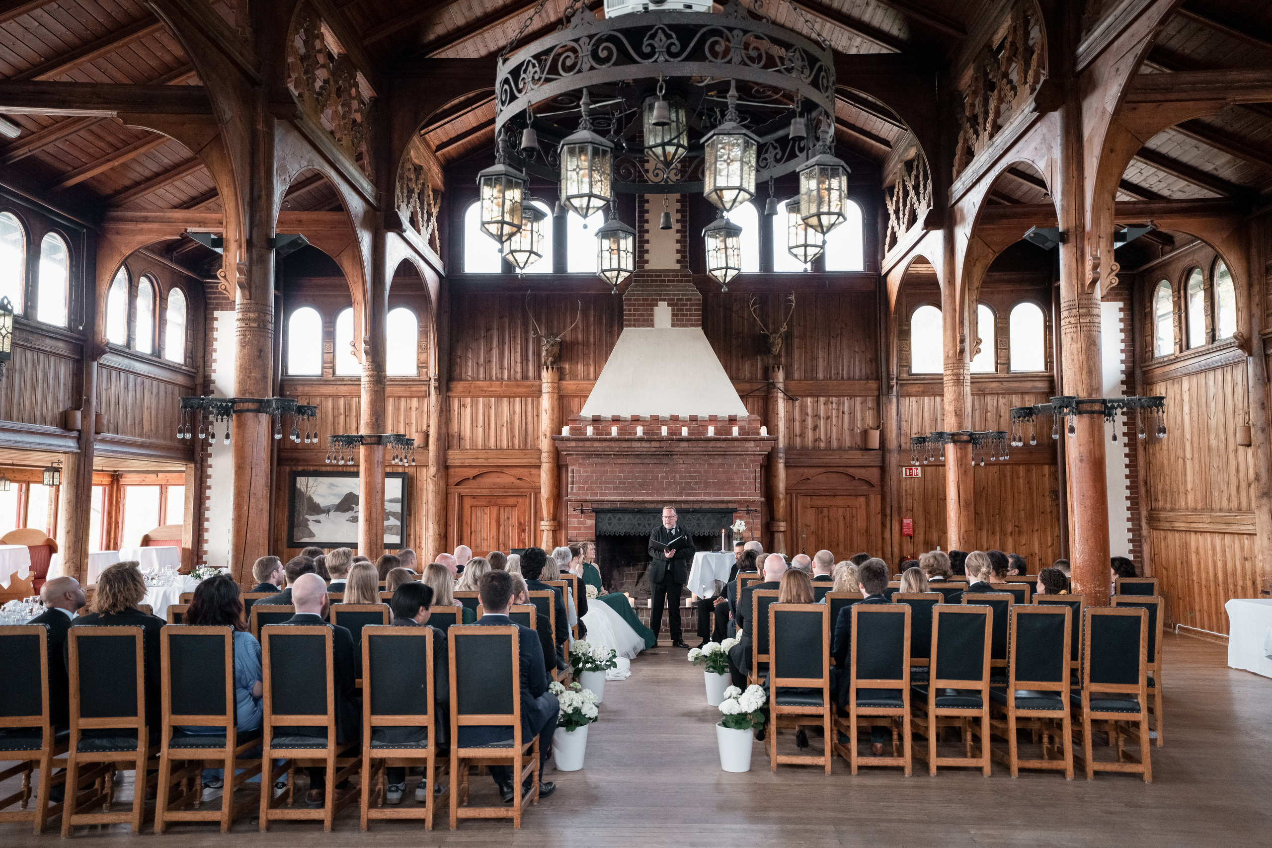 Bespoke Wedding Photography in Marbella, Lake Como, Tuscany & Cannes. Wedding Photographer in Marbella, Como, Tuscany, Cannes