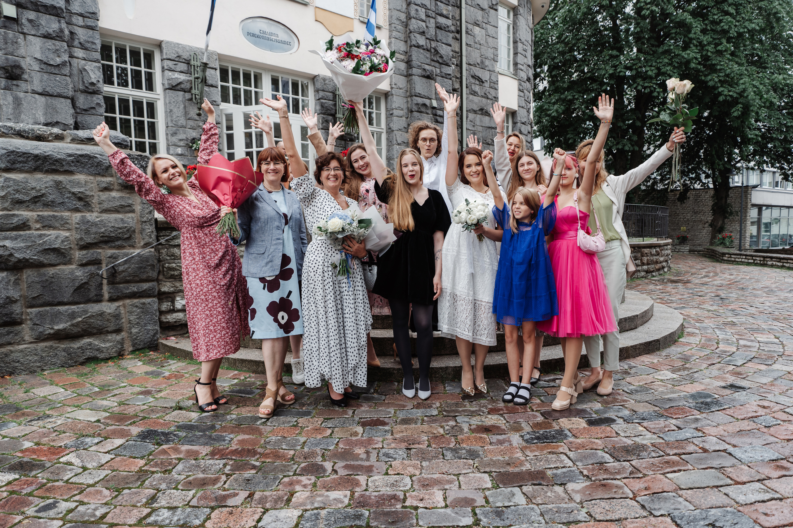 Wedding Photos & Video in Marbella, Lake Como, Tuscany & Cannes – Elegant & Timeless. Wedding Photographer in Marbella, Como, Tuscany, Cannes