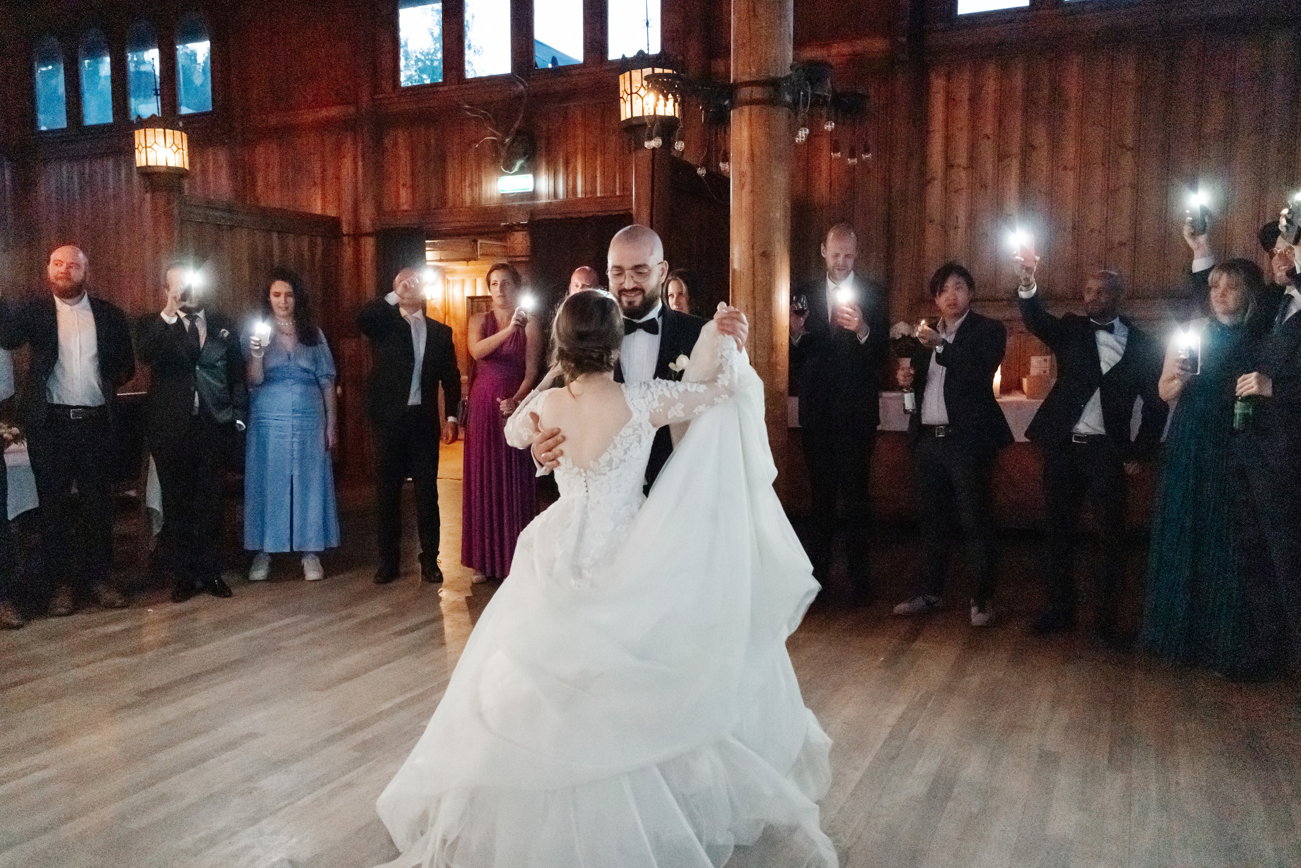 Bespoke Wedding Photography in Marbella, Lake Como, Tuscany & Cannes. Wedding Photographer in Marbella, Como, Tuscany, Cannes