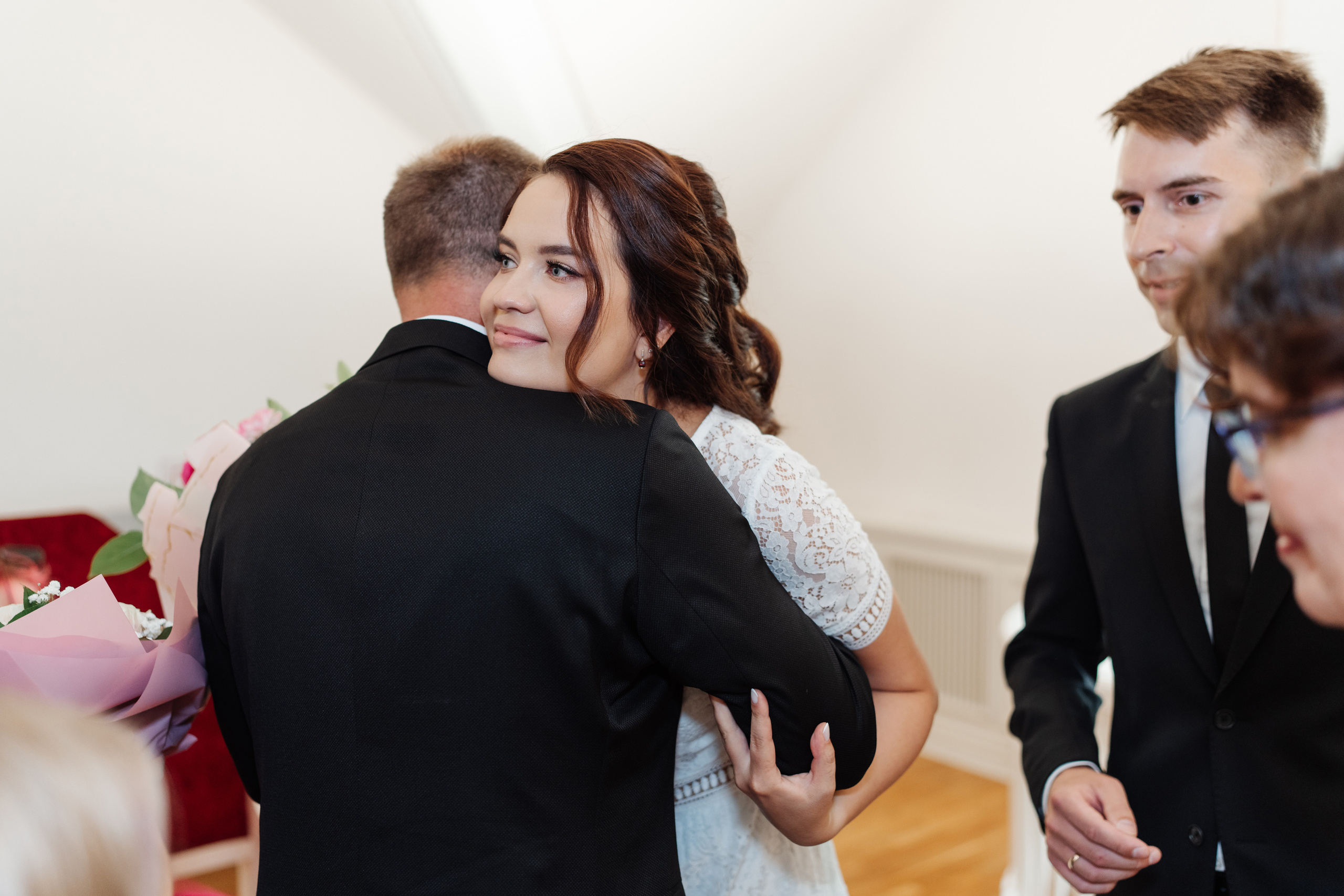 Wedding Photos & Video in Marbella, Lake Como, Tuscany & Cannes – Elegant & Timeless. Wedding Photographer in Marbella, Como, Tuscany, Cannes