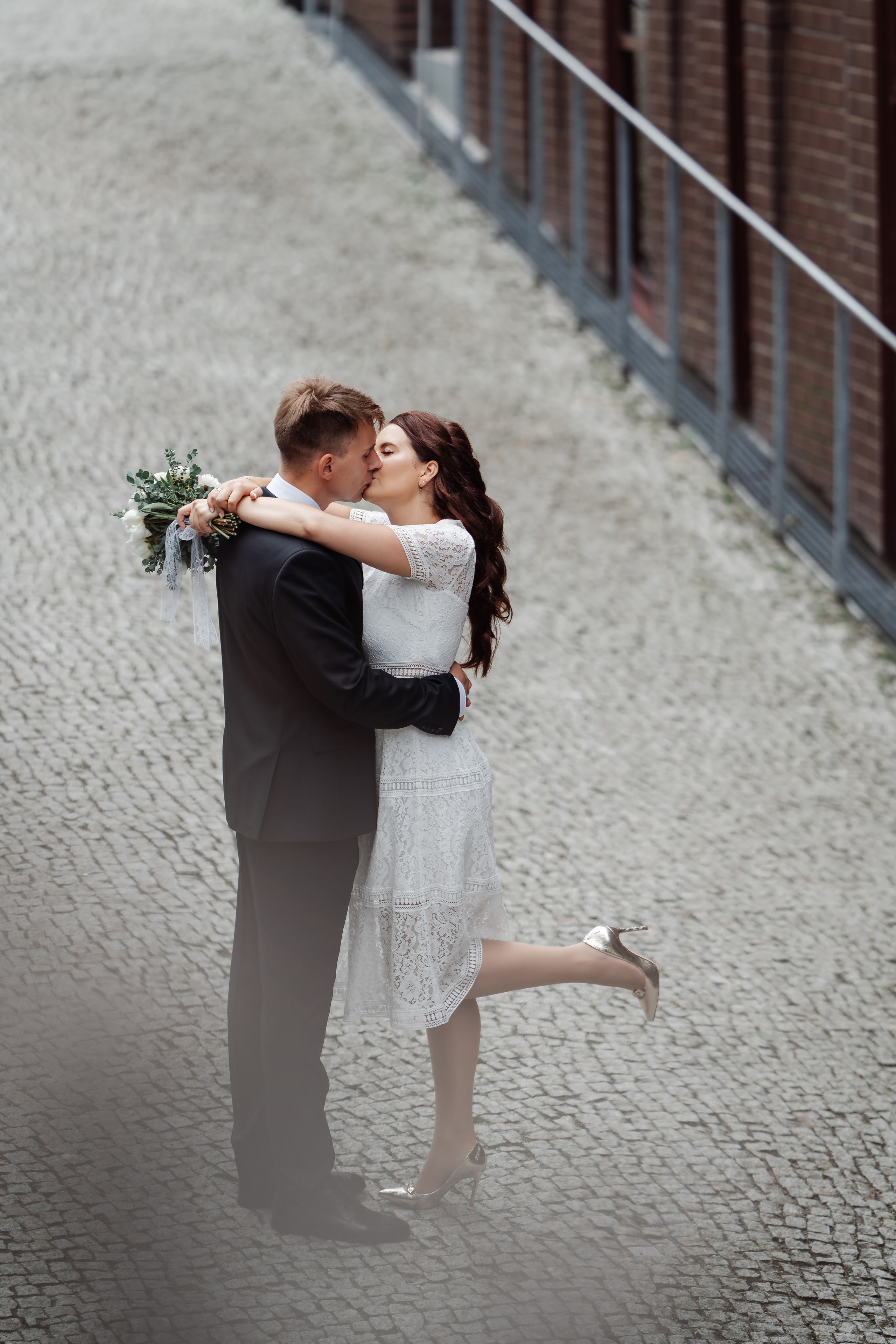 Wedding Photos & Video in Marbella, Lake Como, Tuscany & Cannes – Elegant & Timeless. Wedding Photographer in Marbella, Como, Tuscany, Cannes