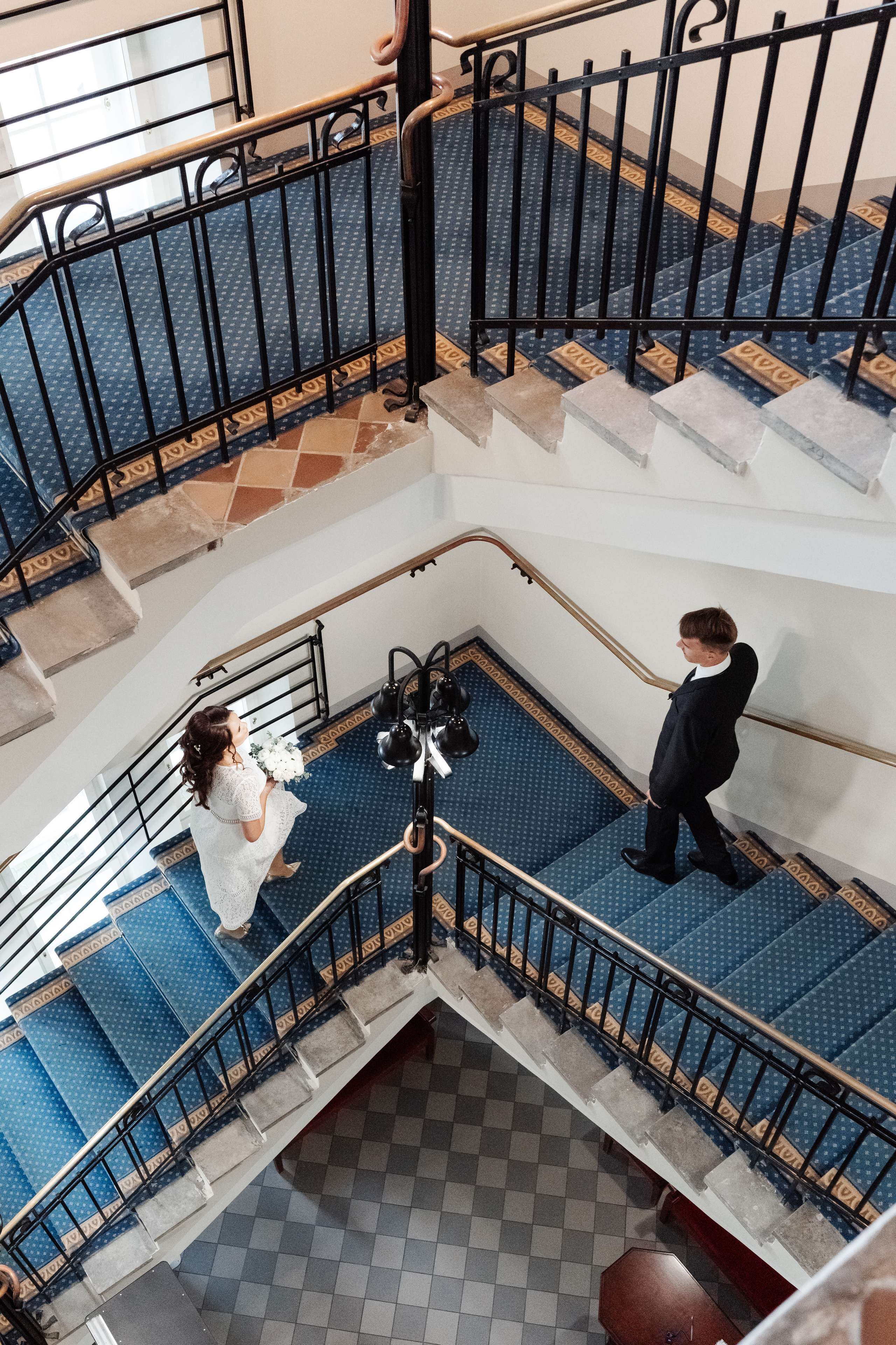 Wedding Photos & Video in Marbella, Lake Como, Tuscany & Cannes – Elegant & Timeless. Wedding Photographer in Marbella, Como, Tuscany, Cannes