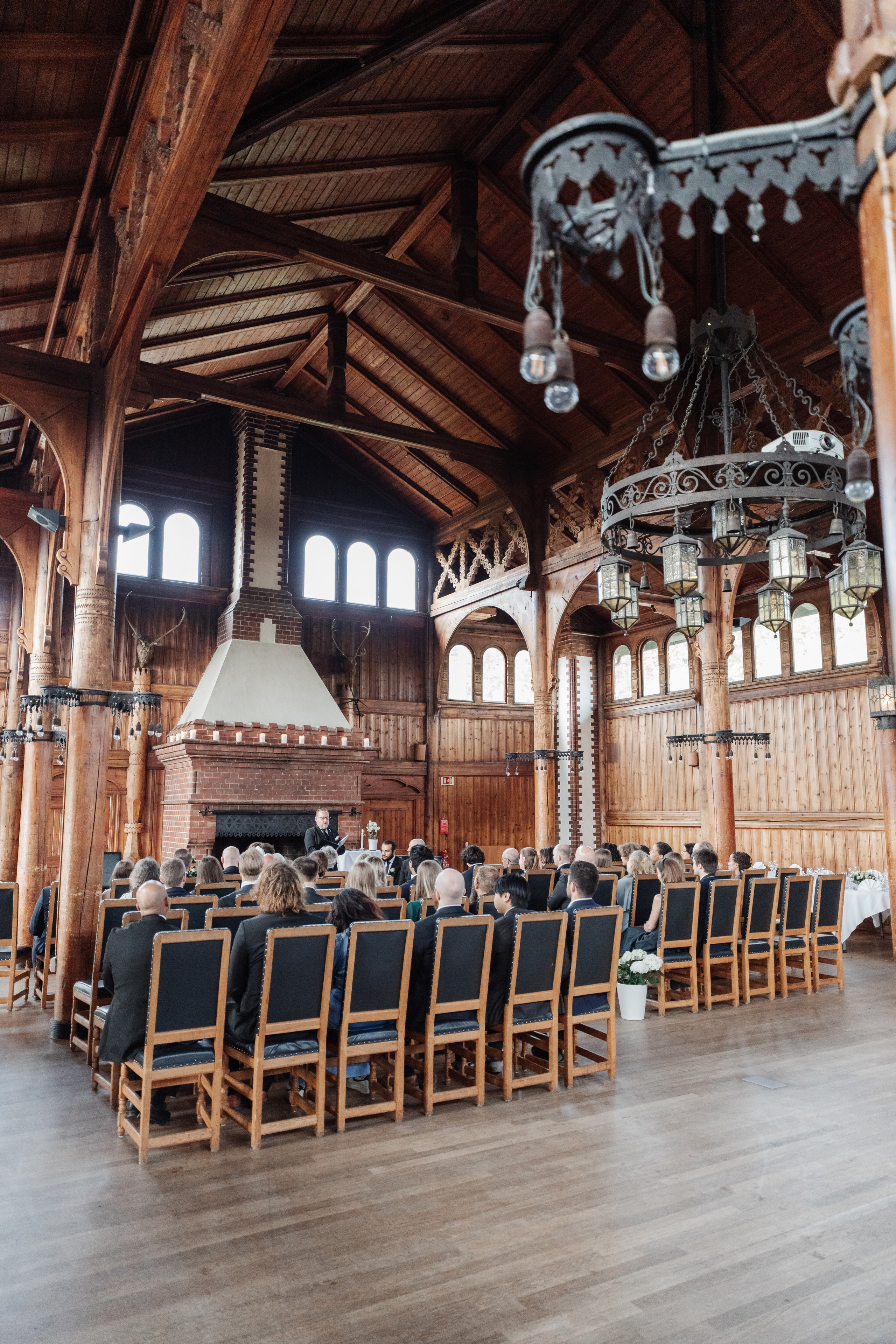 Bespoke Wedding Photography in Marbella, Lake Como, Tuscany & Cannes. Wedding Photographer in Marbella, Como, Tuscany, Cannes