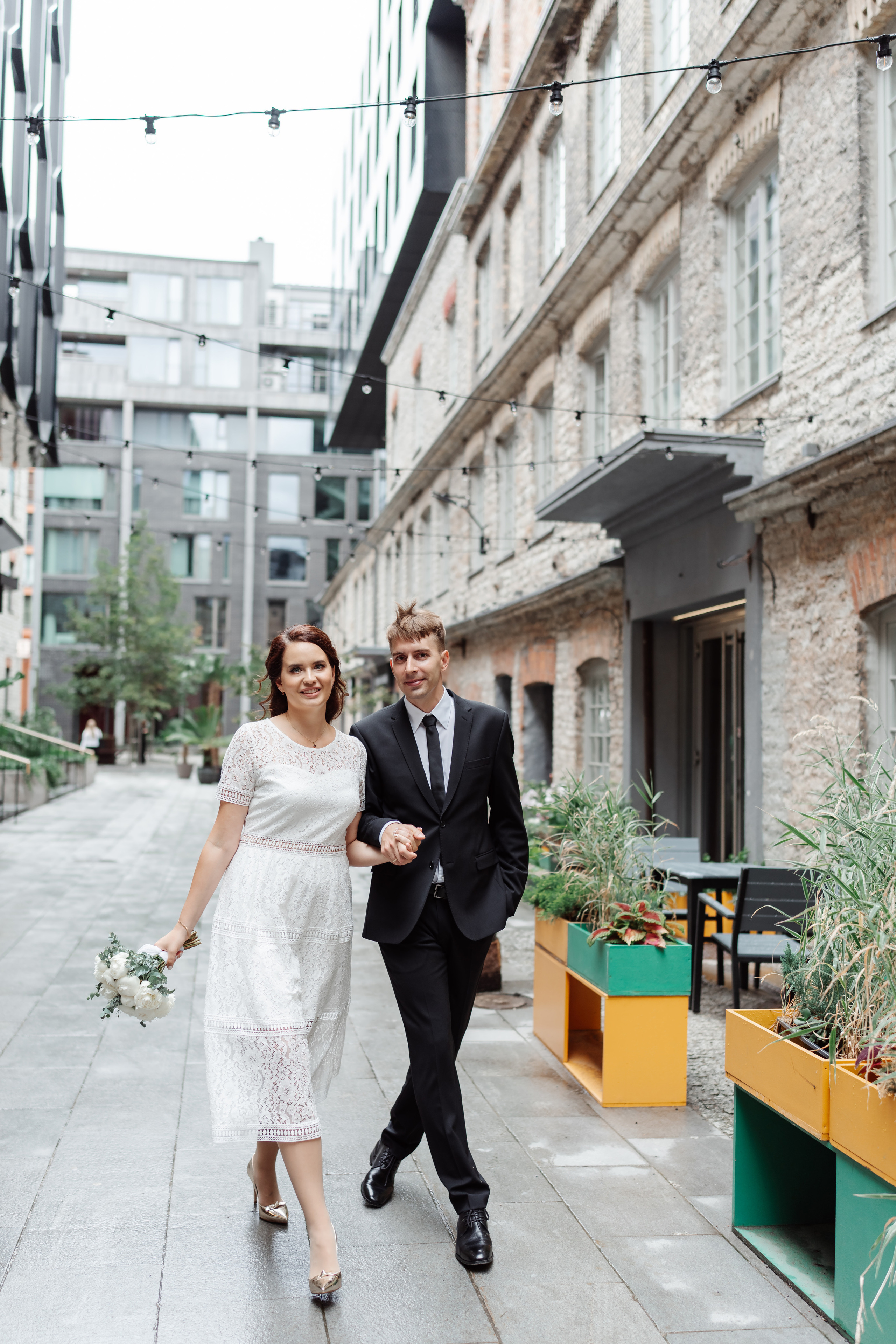 Wedding Photos & Video in Marbella, Lake Como, Tuscany & Cannes – Elegant & Timeless. Wedding Photographer in Marbella, Como, Tuscany, Cannes