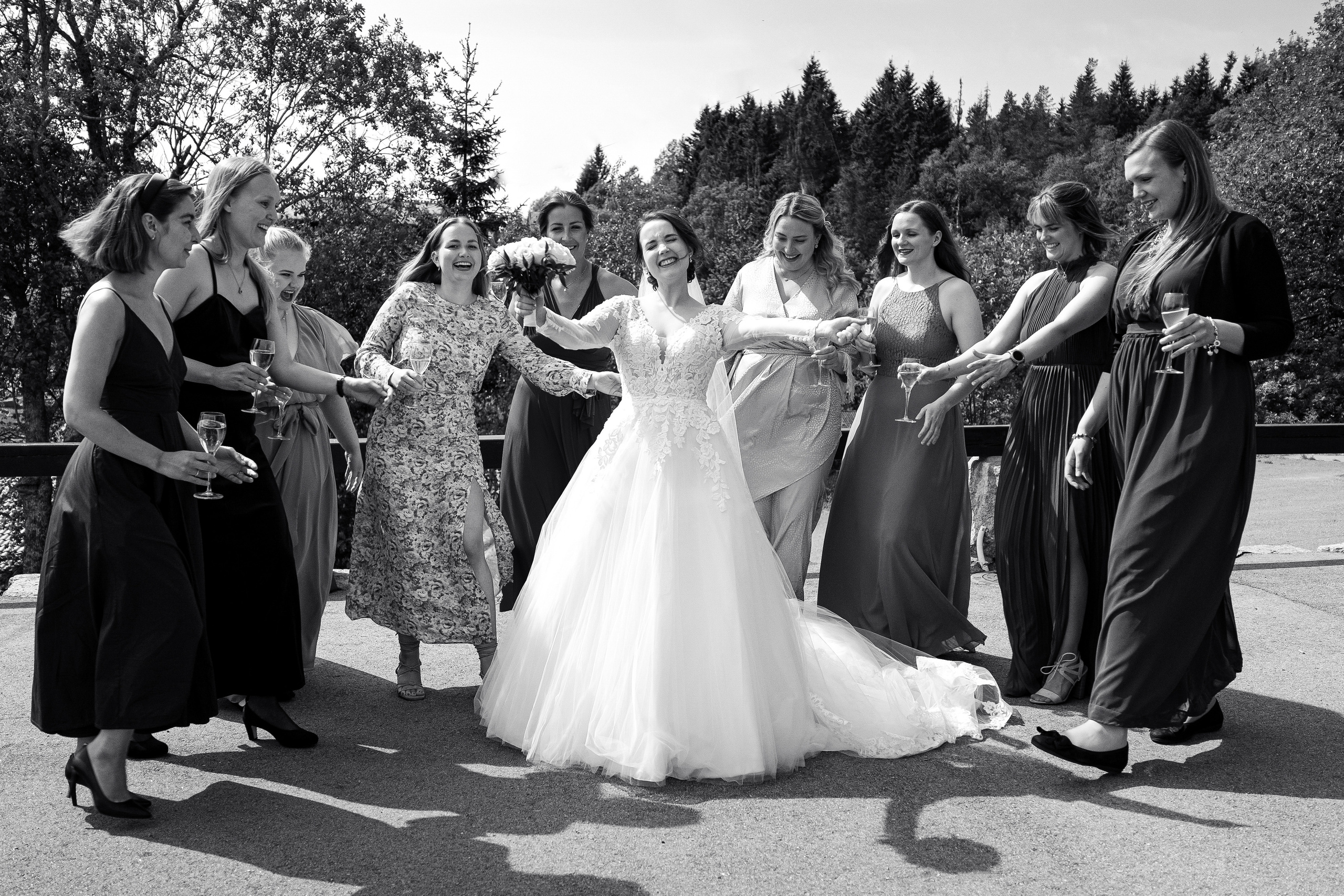 Bespoke Wedding Photography in Marbella, Lake Como, Tuscany & Cannes. Wedding Photographer in Marbella, Como, Tuscany, Cannes