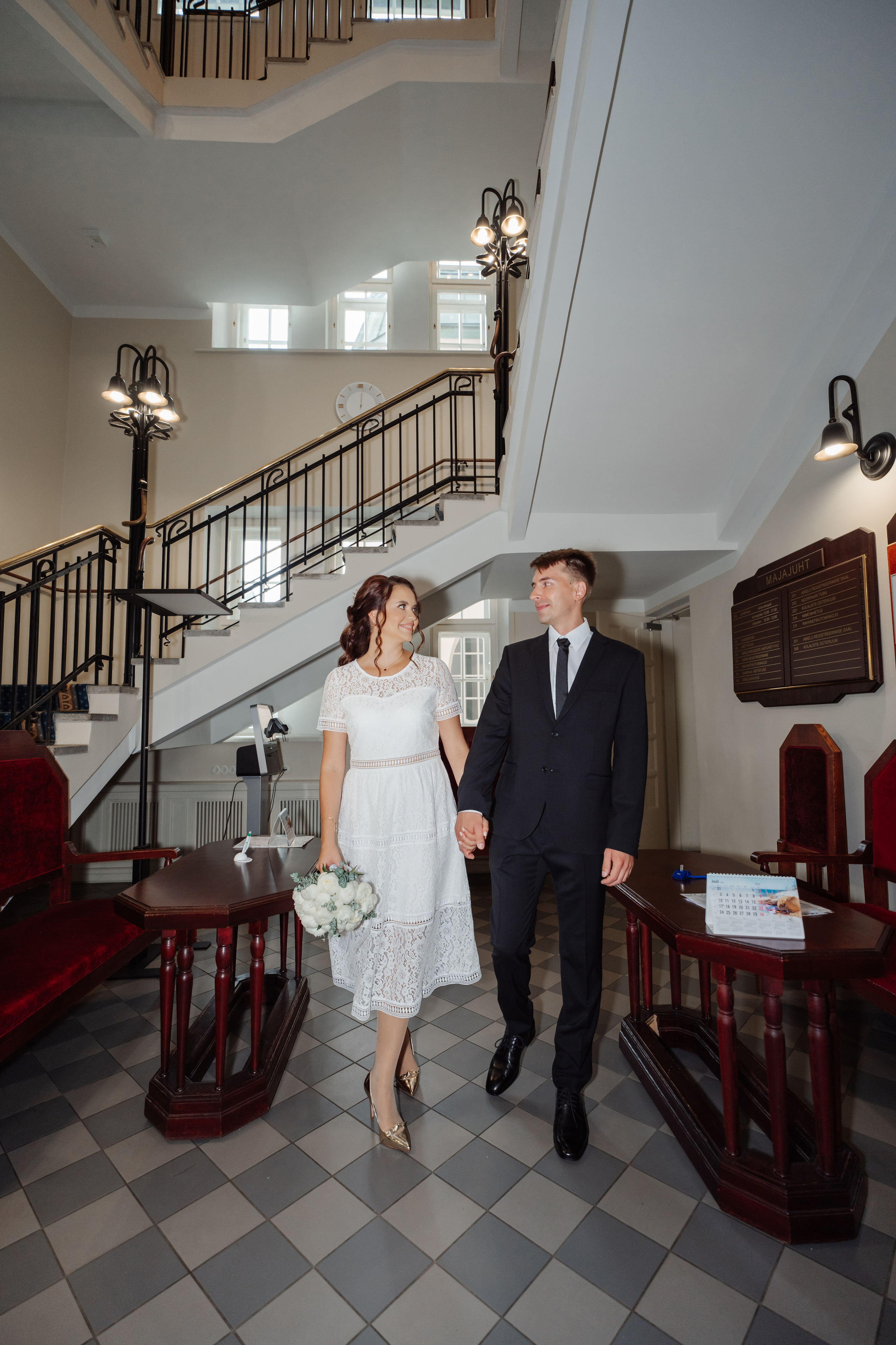 Wedding Photos & Video in Marbella, Lake Como, Tuscany & Cannes – Elegant & Timeless. Wedding Photographer in Marbella, Como, Tuscany, Cannes