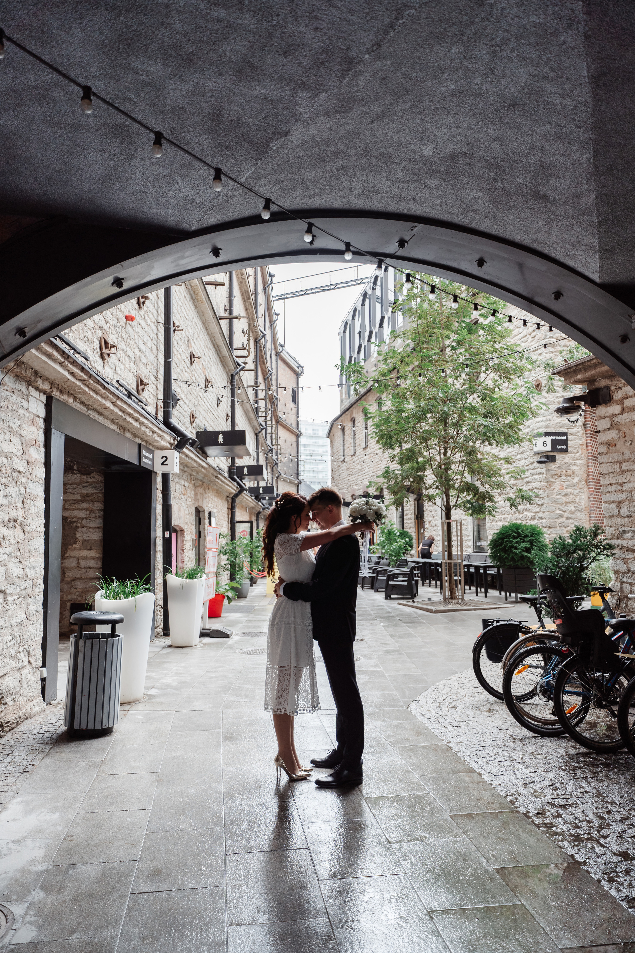 Wedding Photos & Video in Marbella, Lake Como, Tuscany & Cannes – Elegant & Timeless. Wedding Photographer in Marbella, Como, Tuscany, Cannes