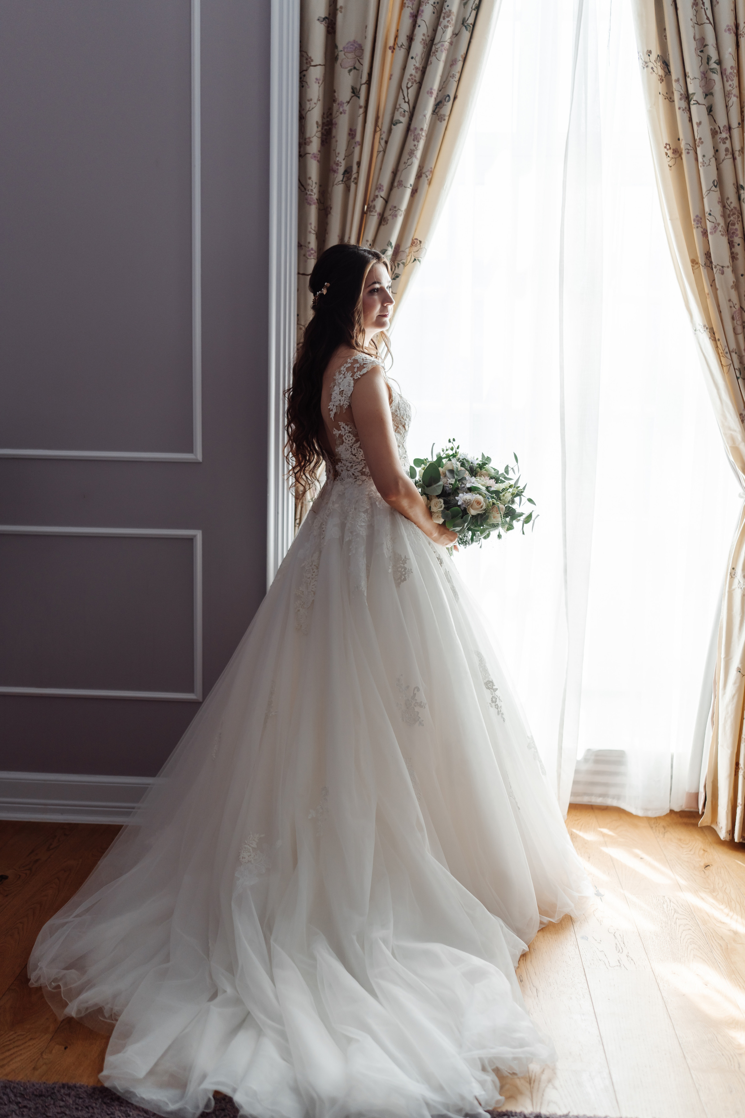 THOMAS & NATALYA. HOME