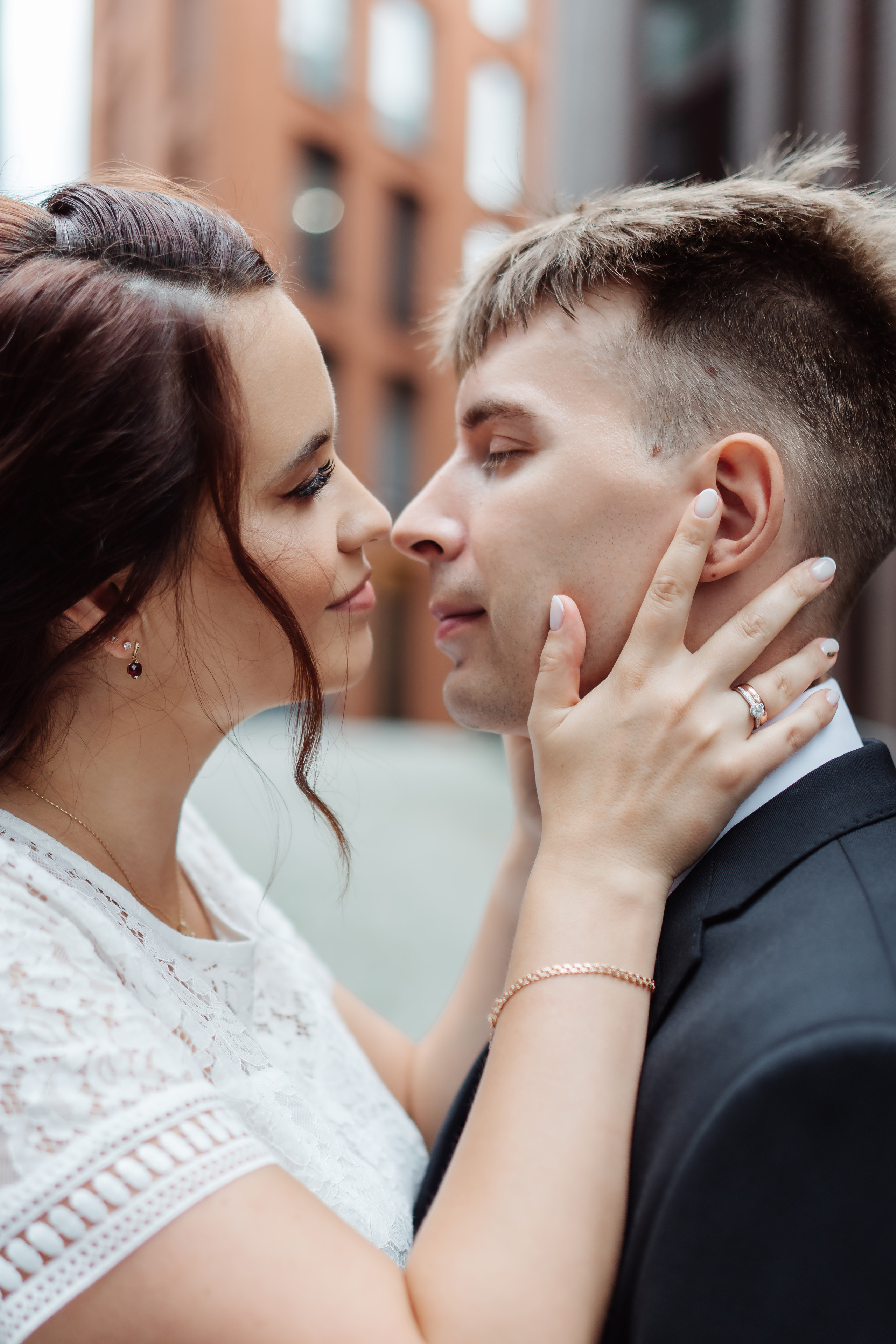 Wedding Photos & Video in Marbella, Lake Como, Tuscany & Cannes – Elegant & Timeless. Wedding Photographer in Marbella, Como, Tuscany, Cannes