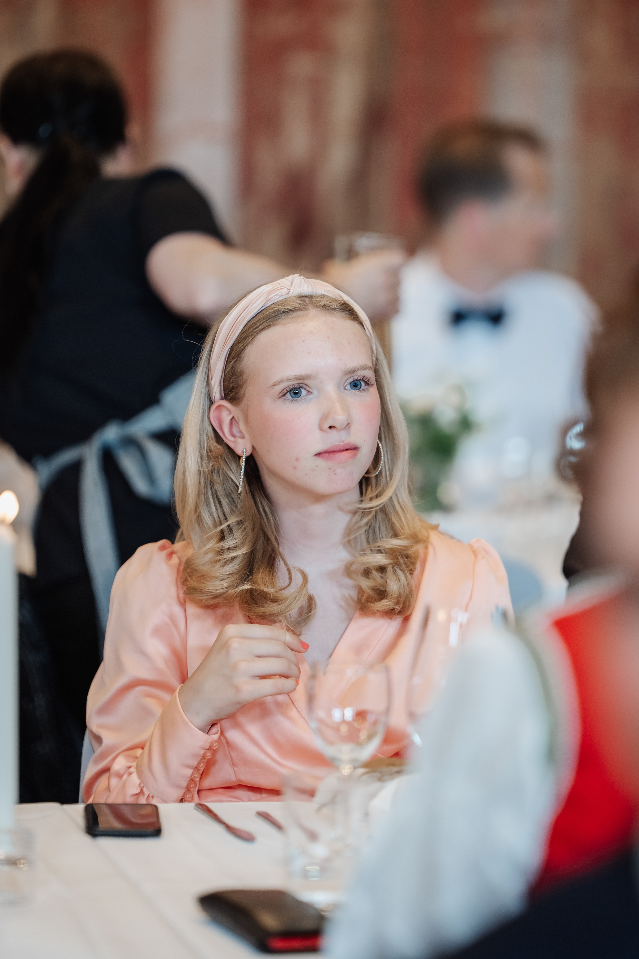 LINE & KRISTIAN. HOME