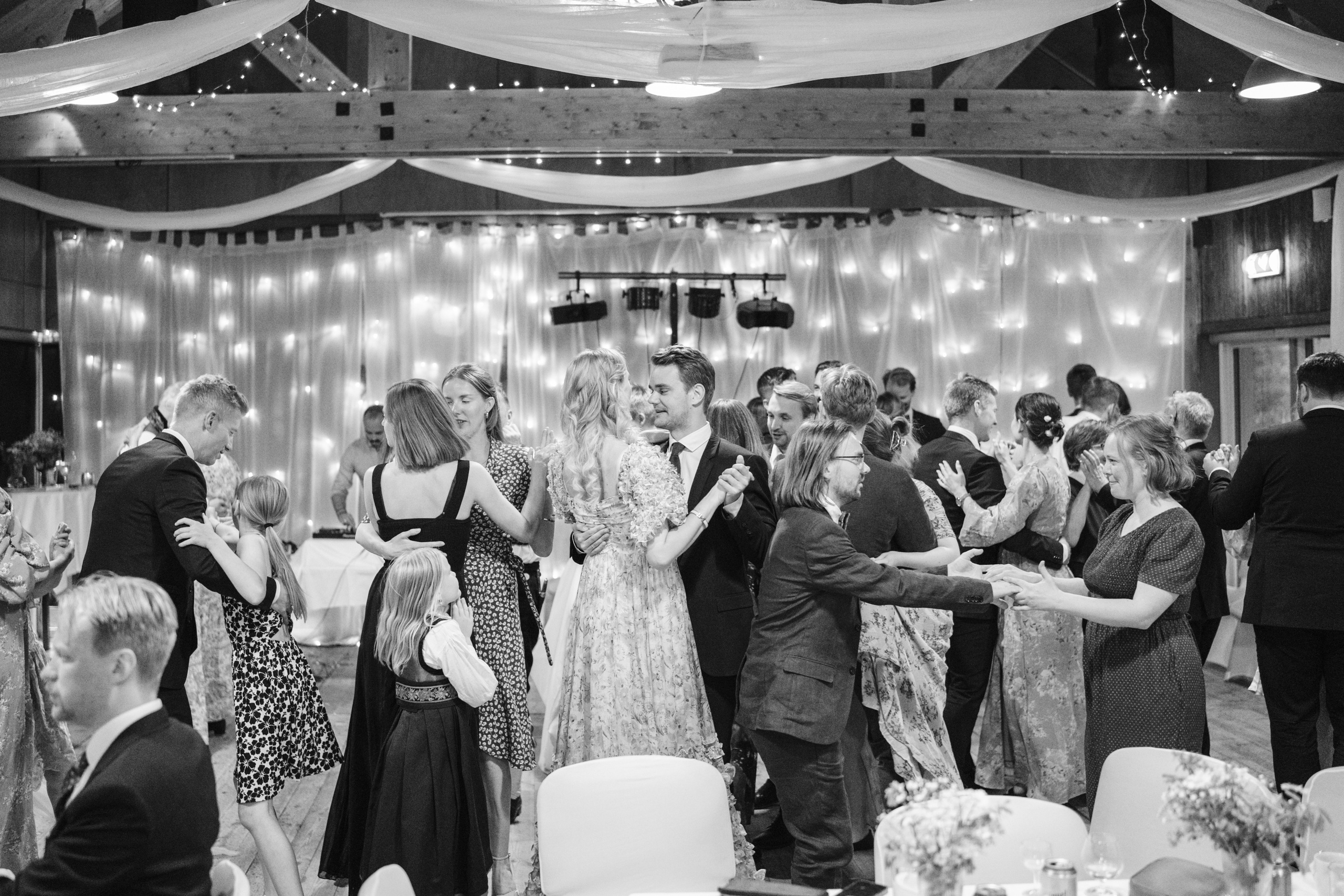 LINE & KRISTIAN. HOME